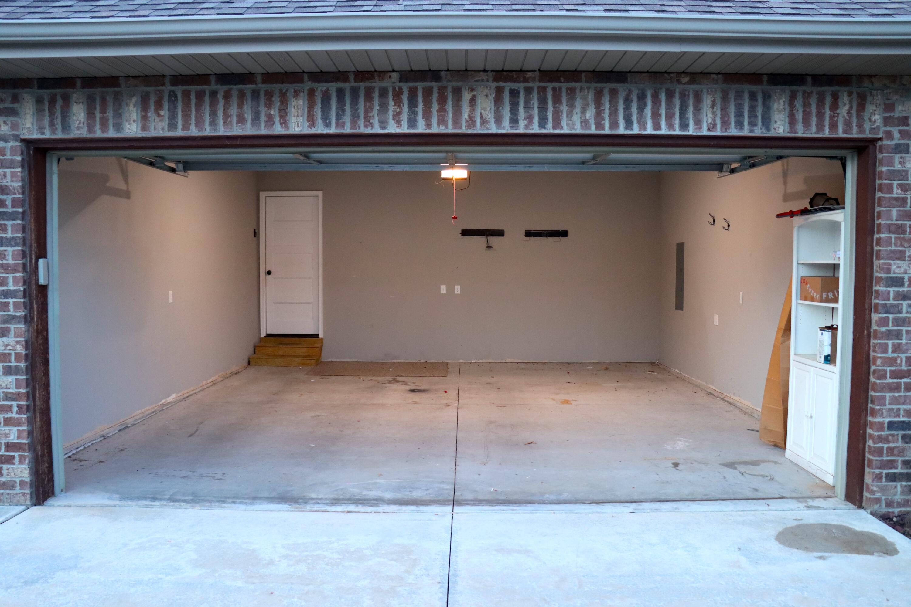 675 East Simpson Street Property Photo 27