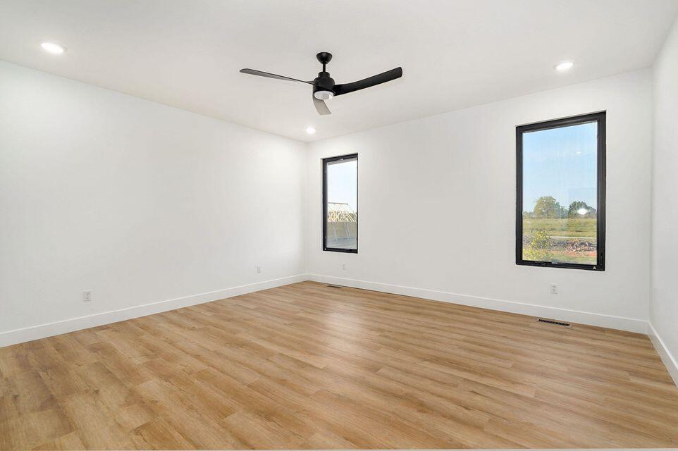 1837 East Cobblestone Drive Property Photo 15