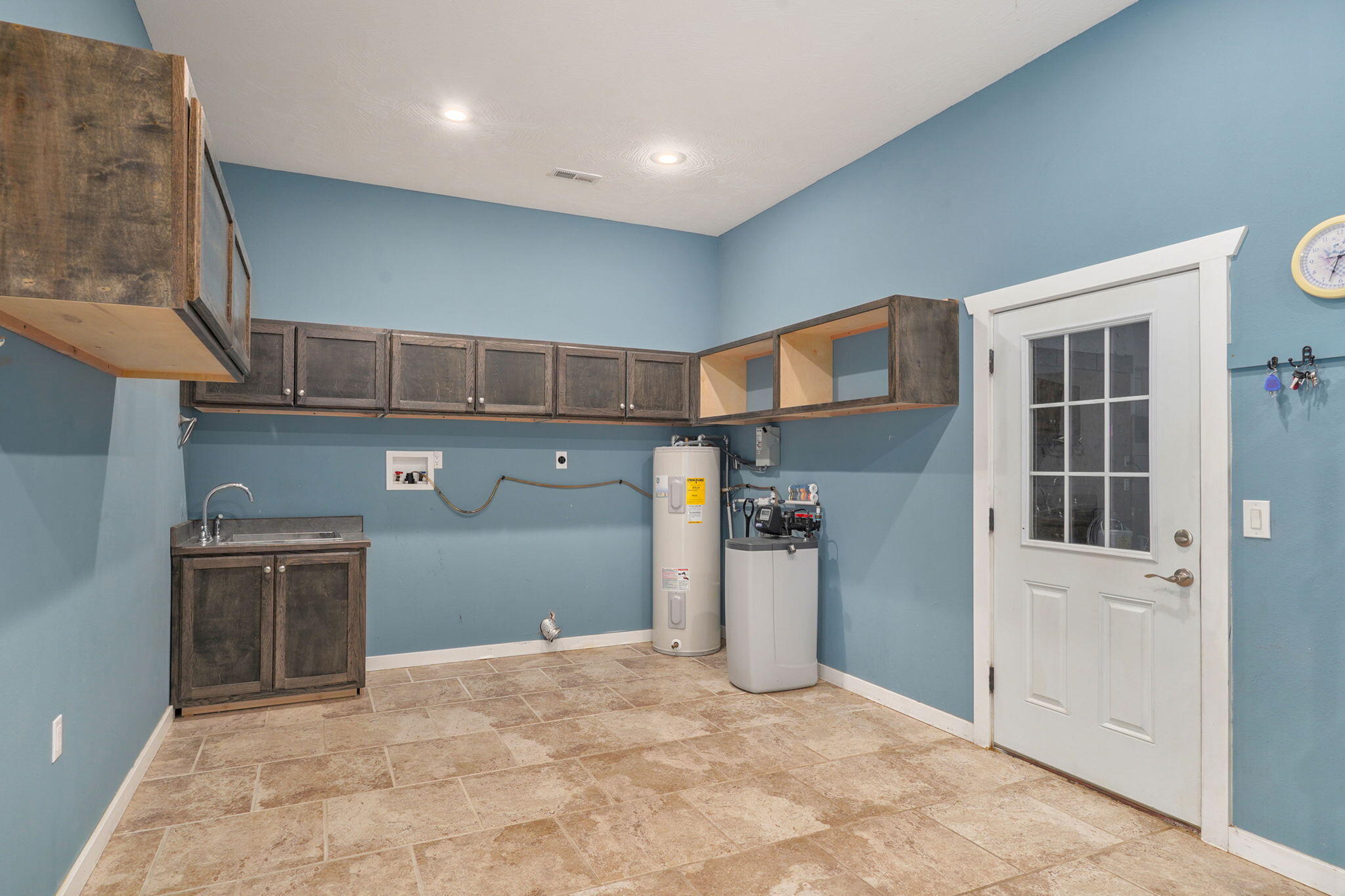 25 Basil Lane Property Photo 32