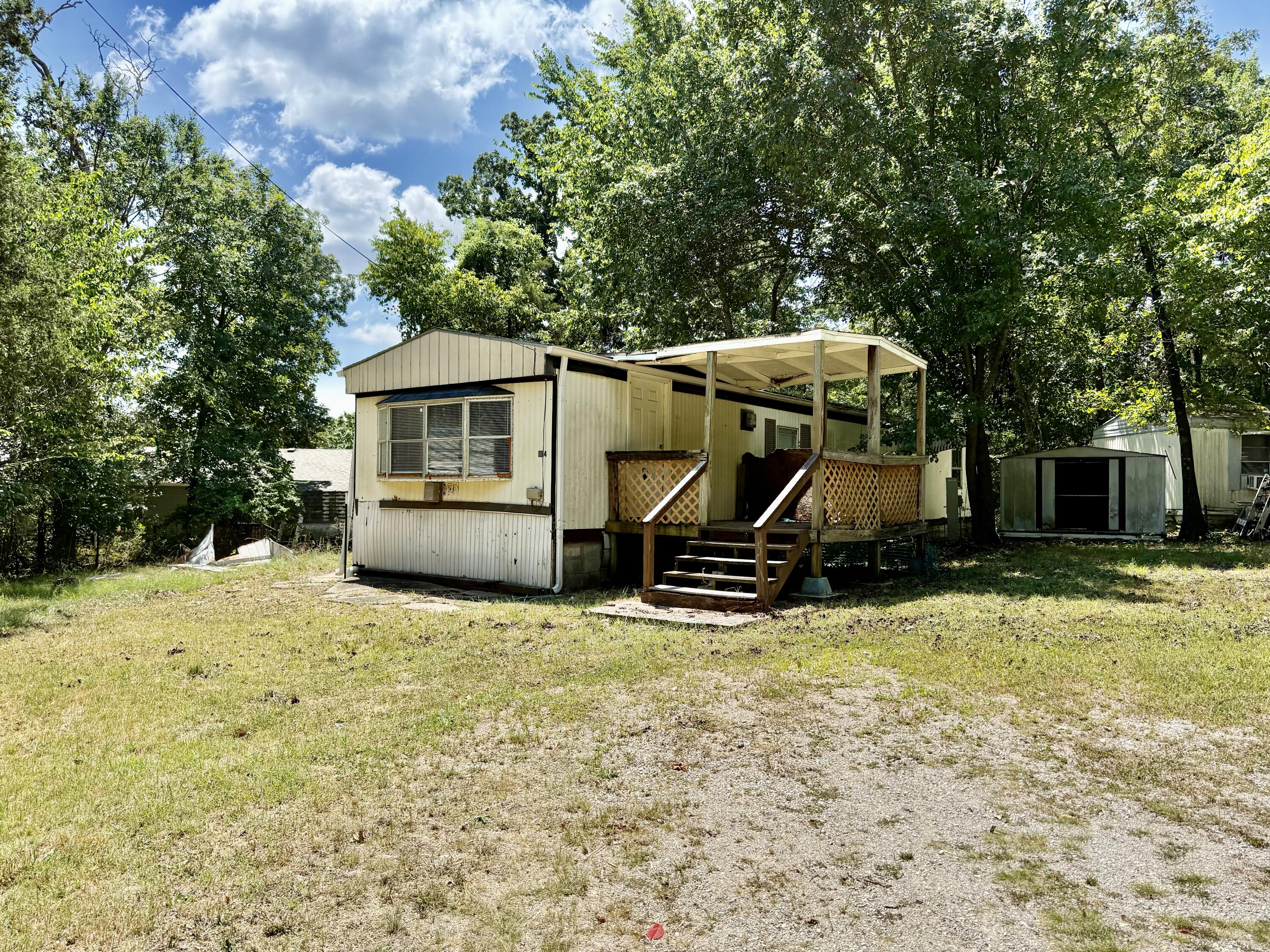 1014 Campground Road Property Photo 1
