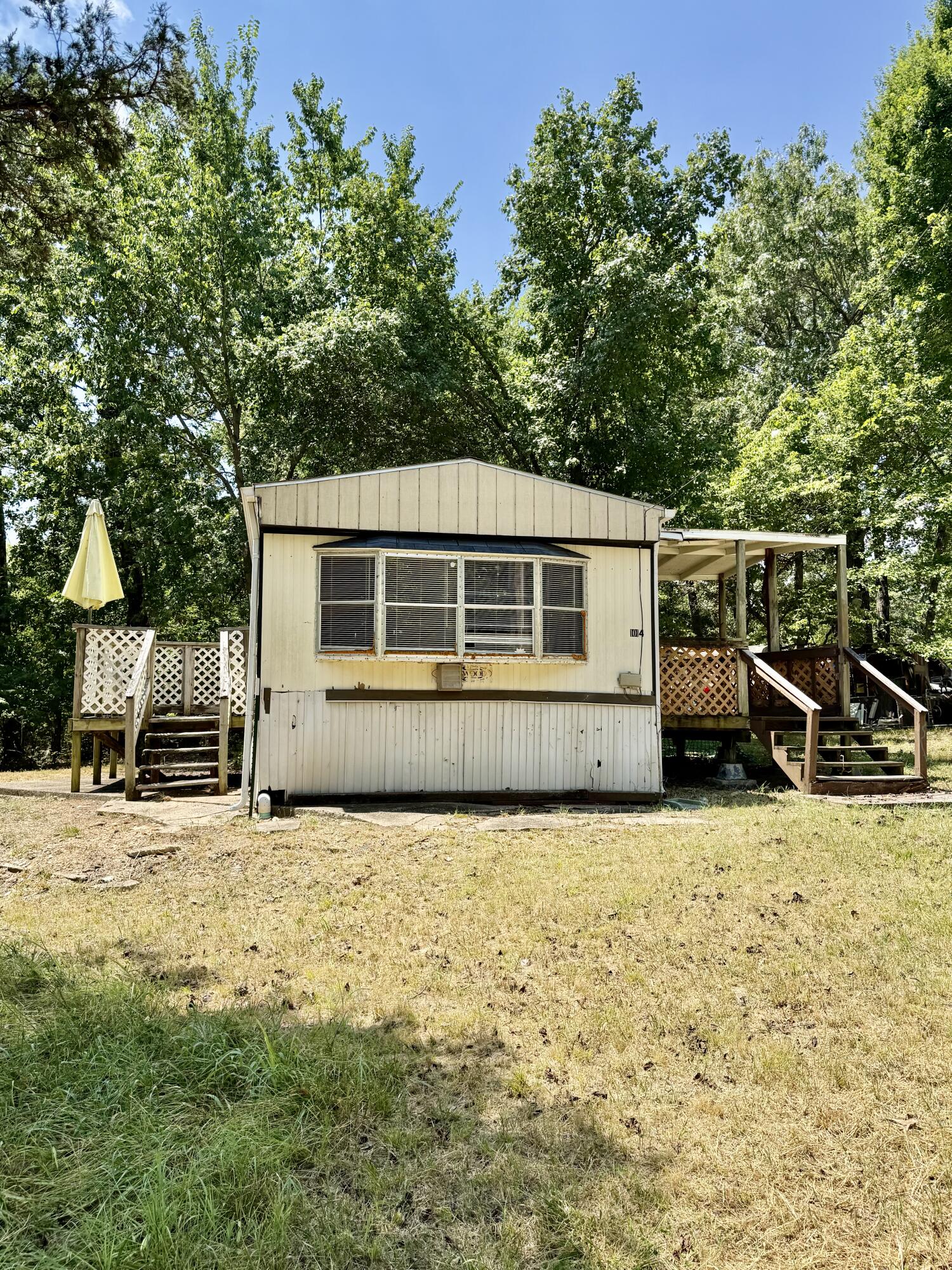1014 Campground Road Property Photo 3