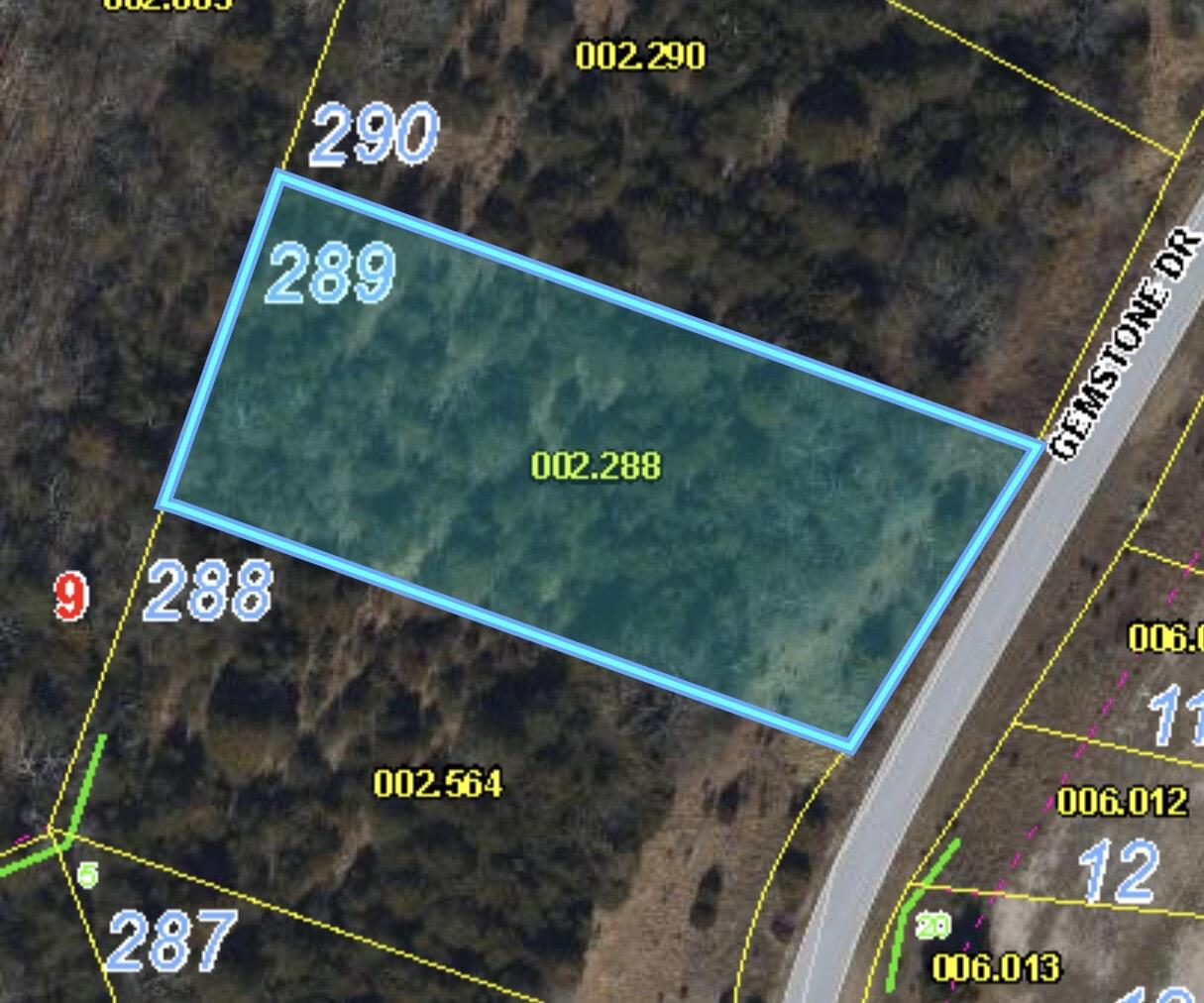 121 Gemstone Drive Property Photo 4