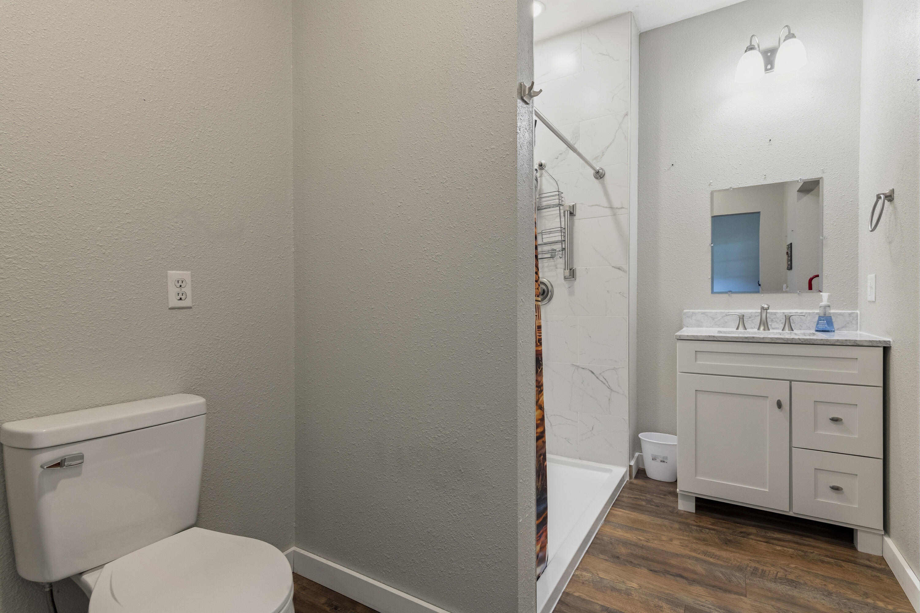 60330475 Property Photo 30