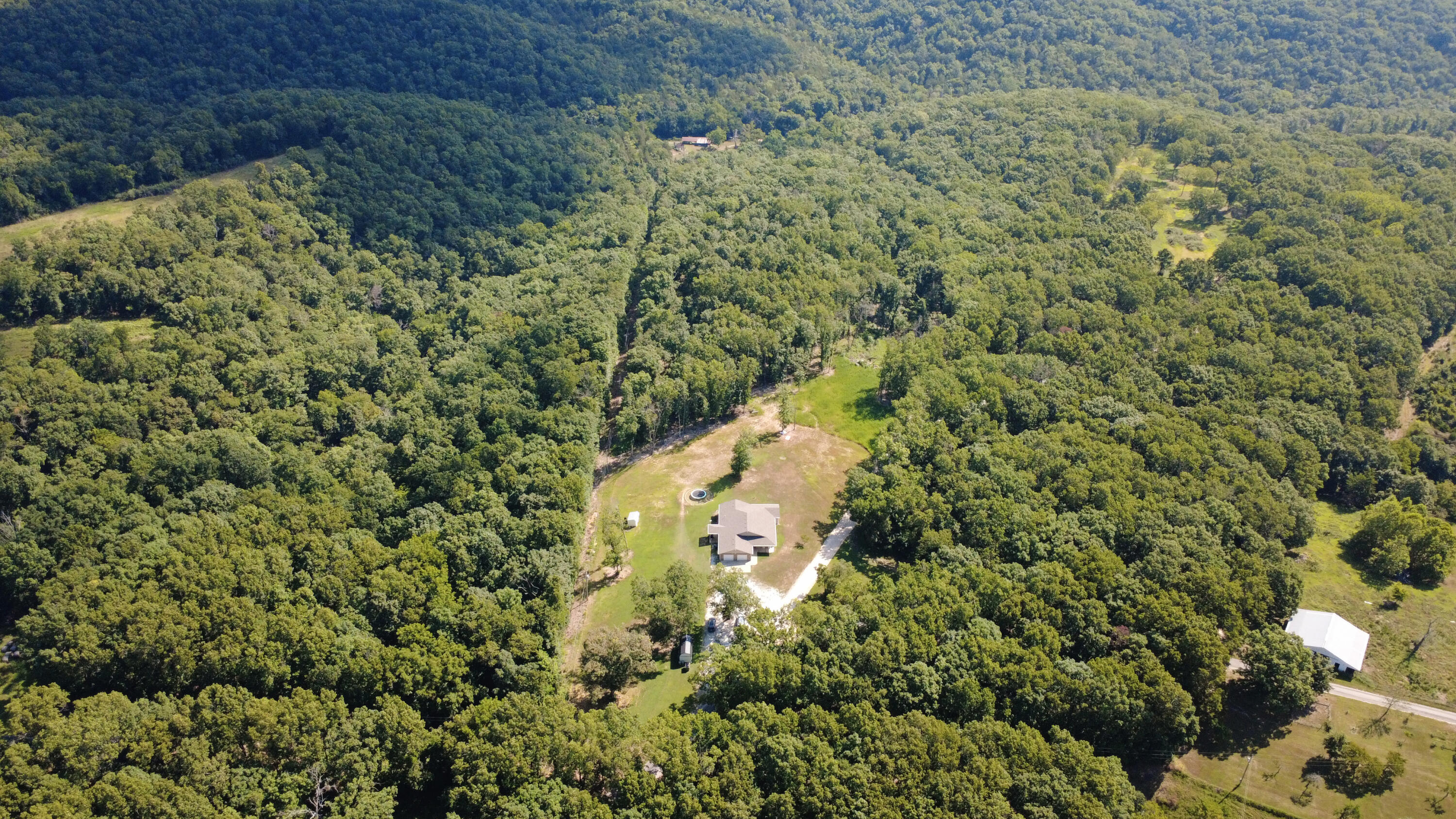 60330475 Property Photo 39