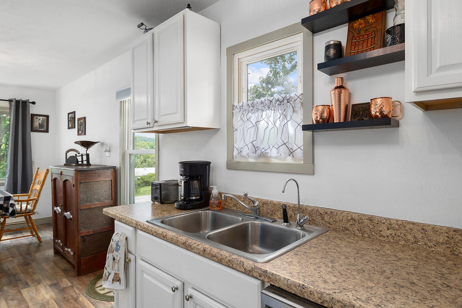 169 Saint Joseph Street Property Photo 7