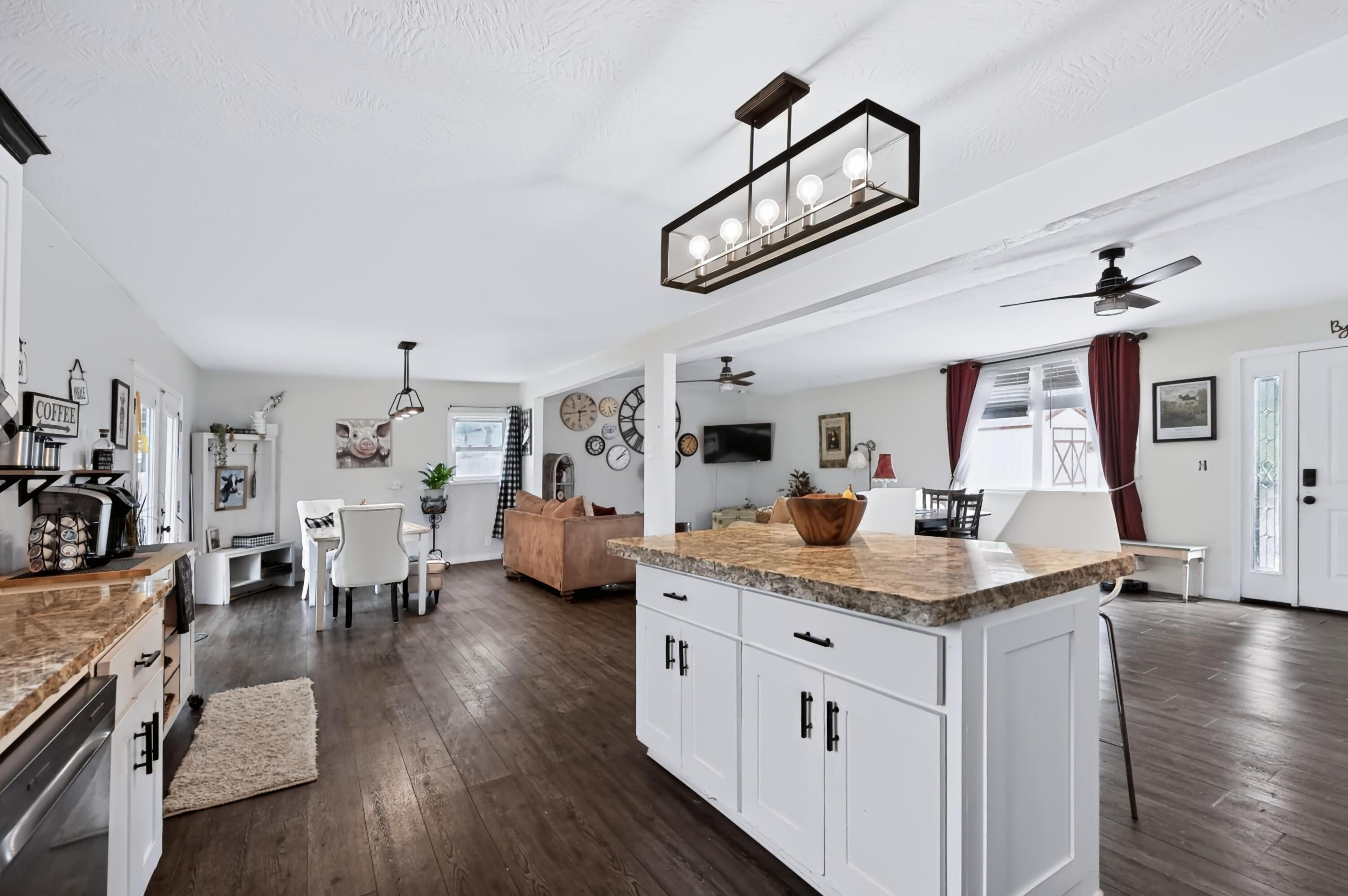 2403 Eve Road Property Photo 13