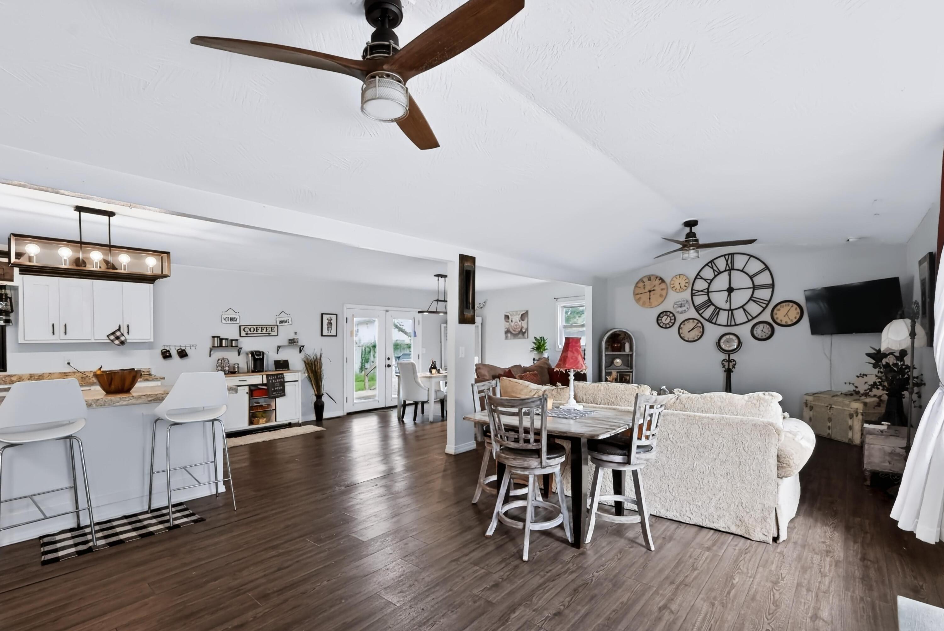 2403 Eve Road Property Photo 16