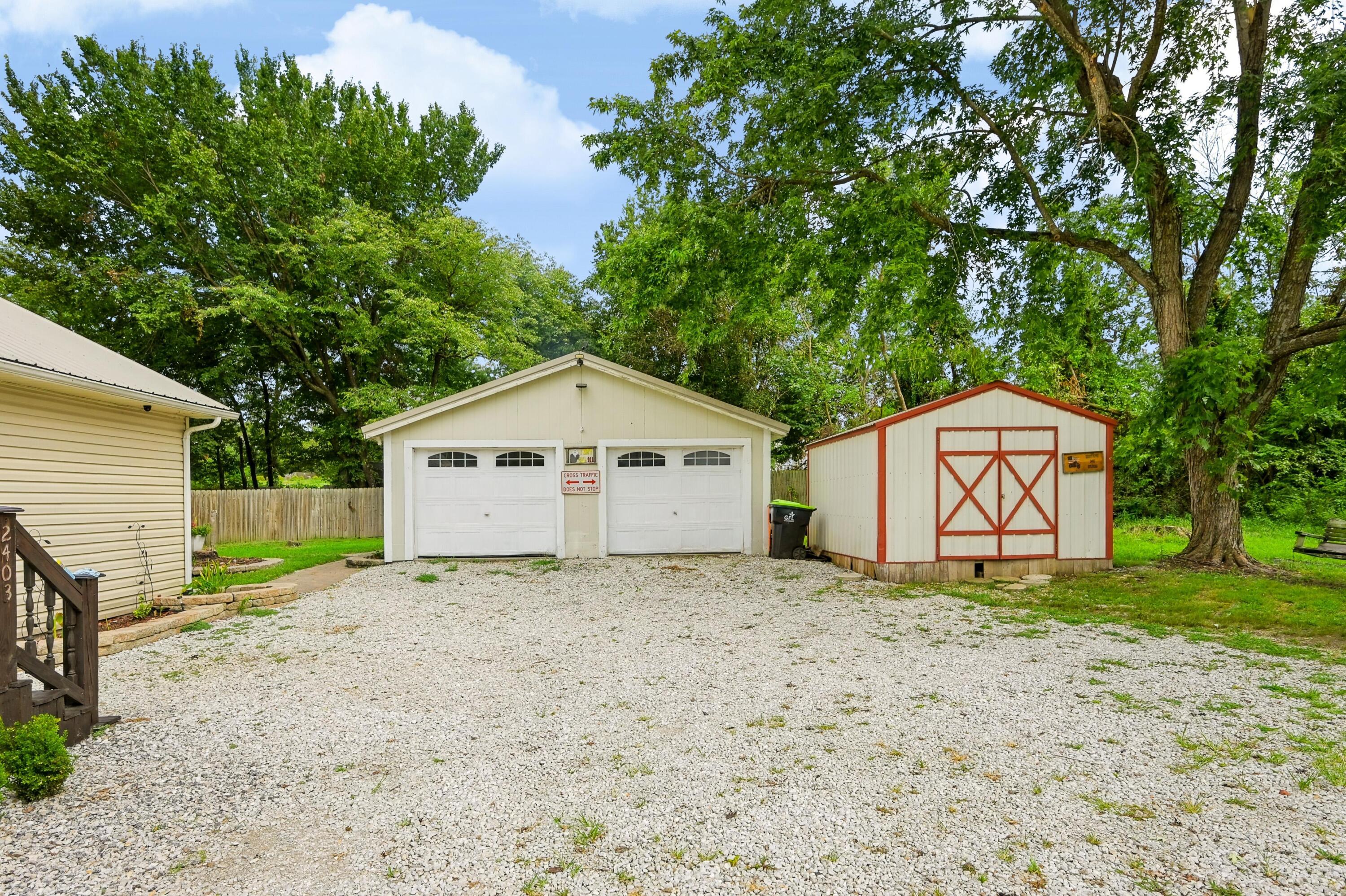 2403 Eve Road Property Photo 33