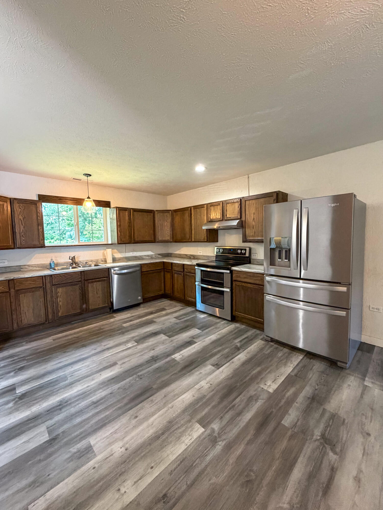 1107 Julia Street Property Photo 3
