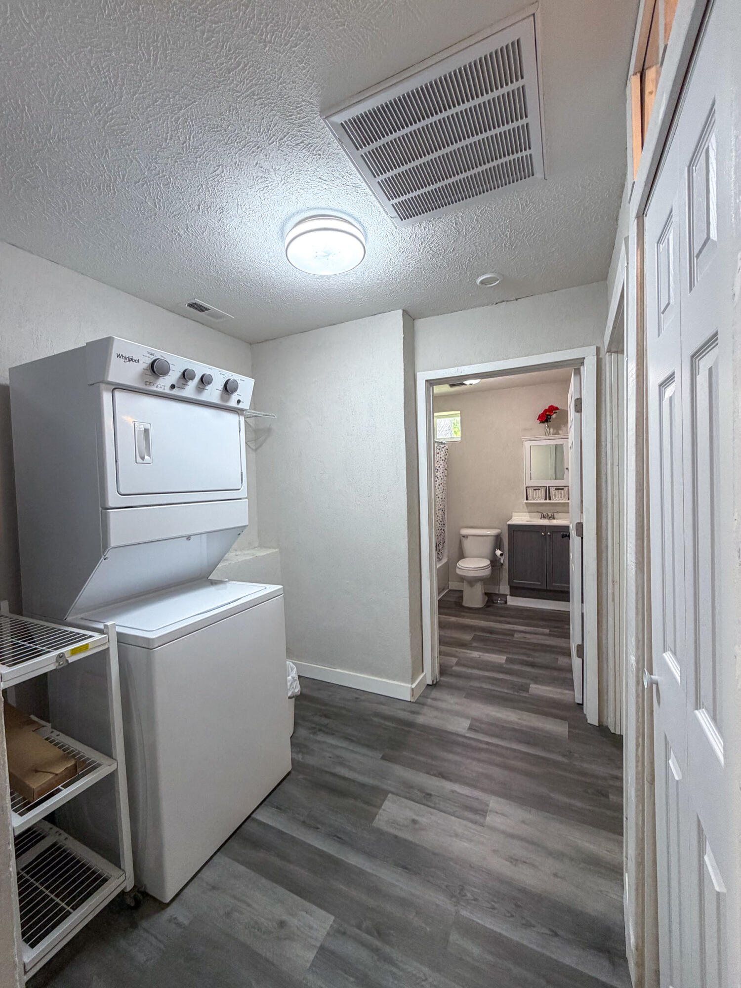 1107 Julia Street Property Photo 18