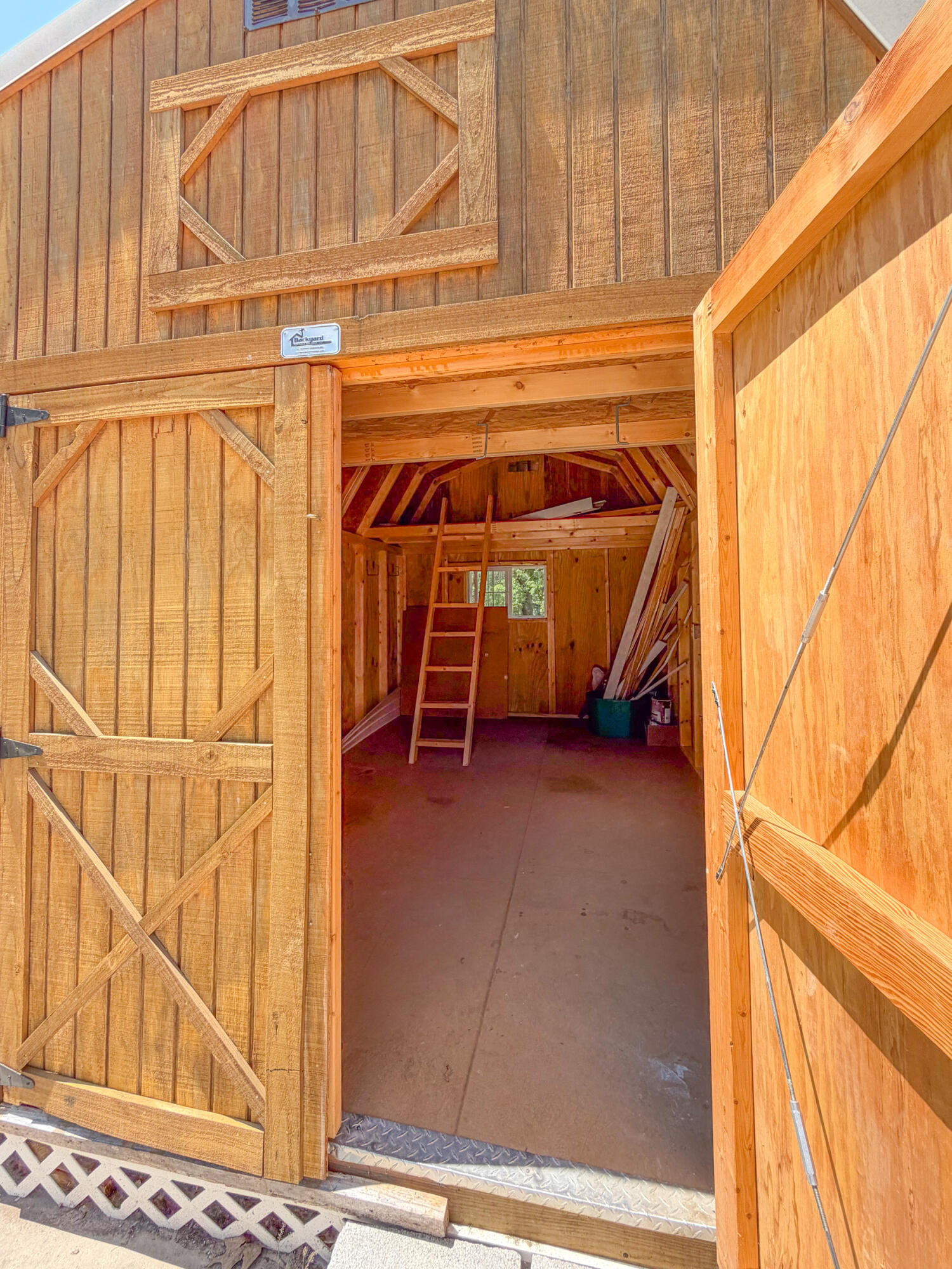 1107 Julia Street Property Photo 23
