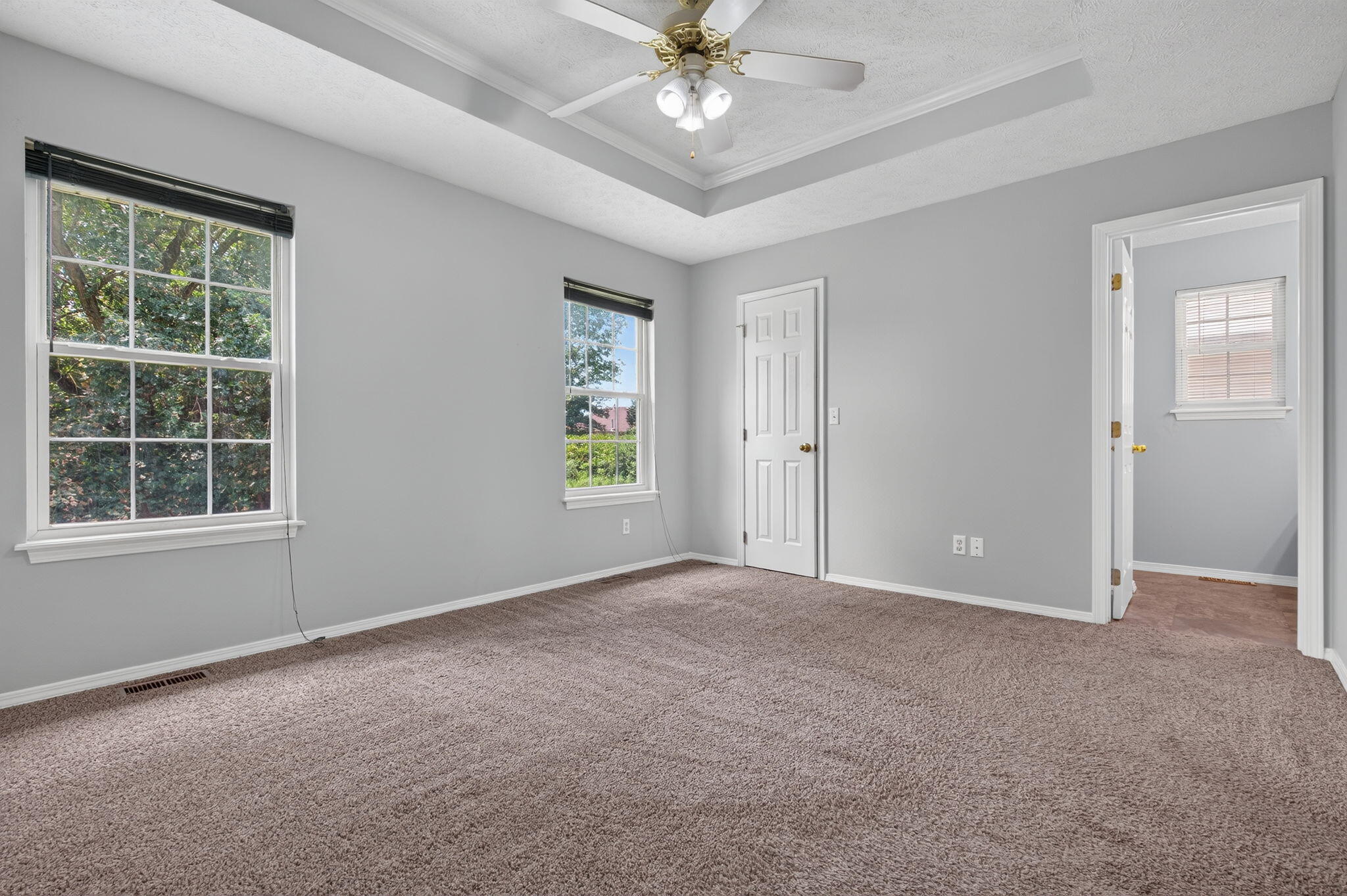1006 West Cobblefield Way Property Photo 12