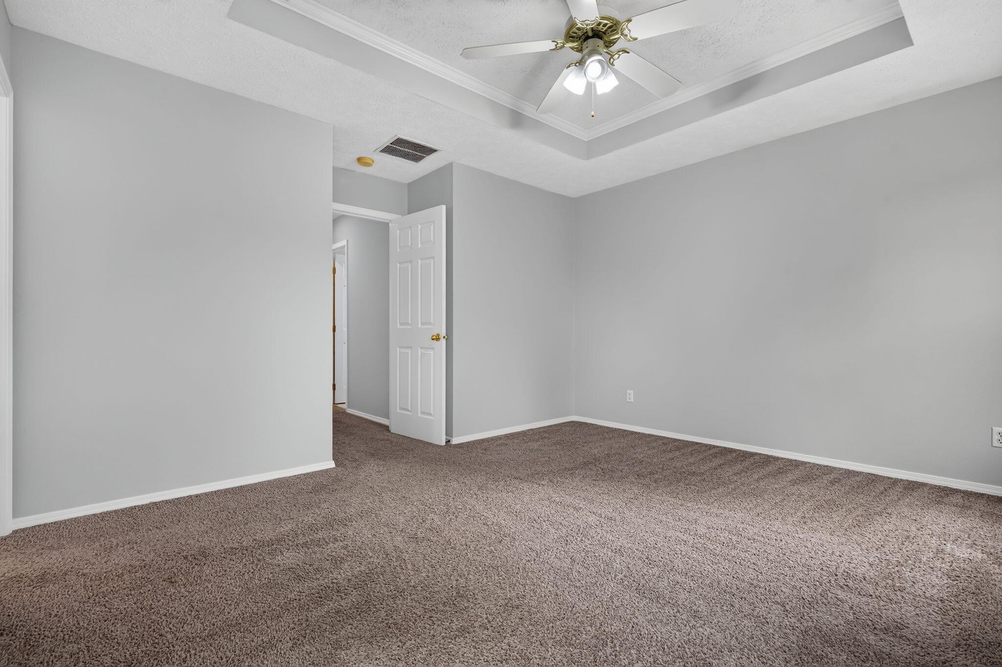 1006 West Cobblefield Way Property Photo 13