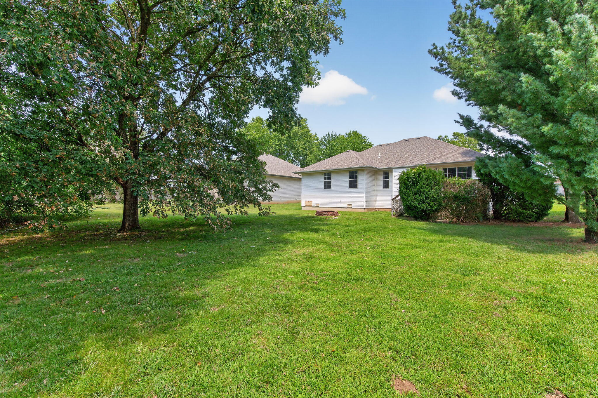 1006 West Cobblefield Way Property Photo 26