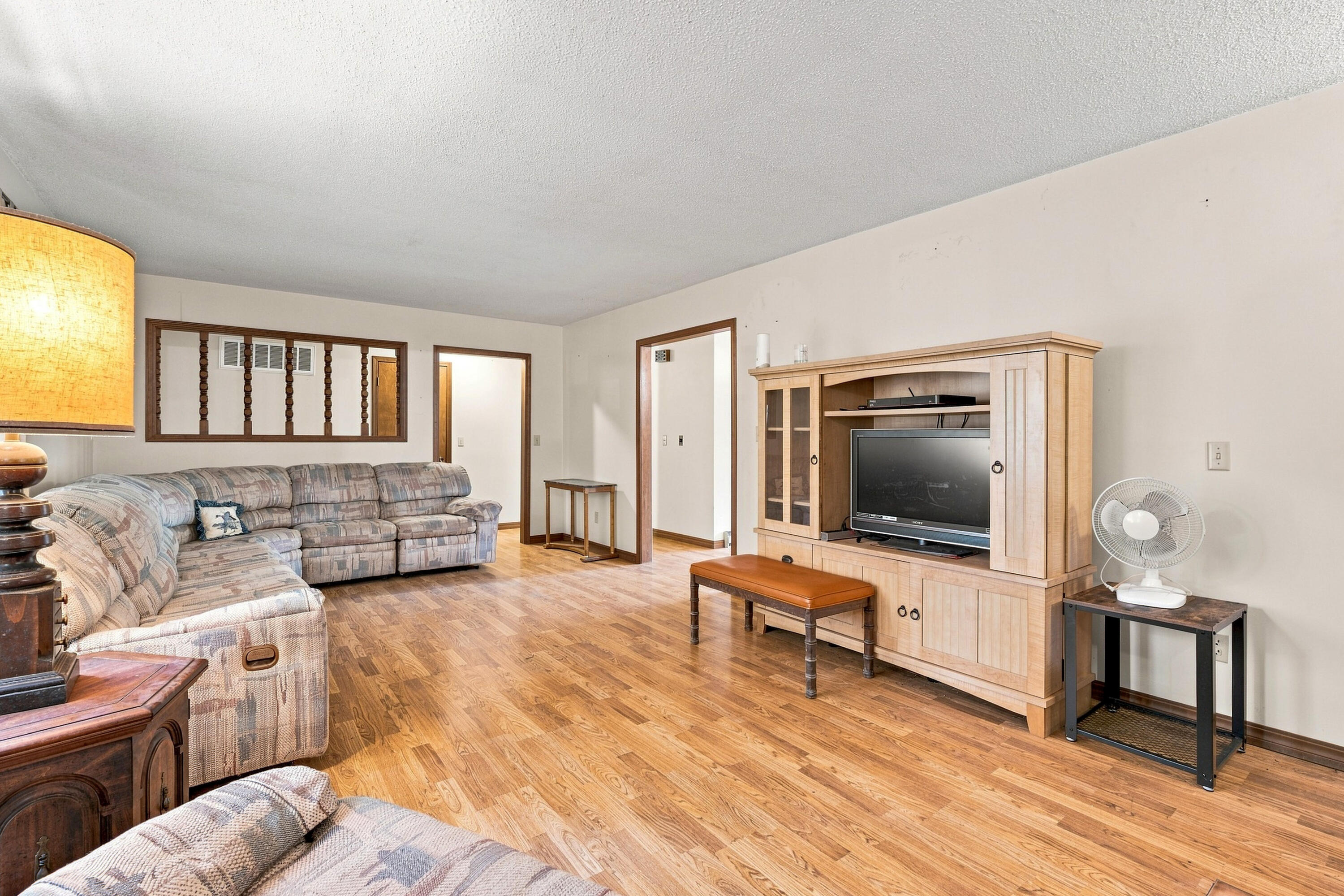 1044 State Highway T Property Photo 6