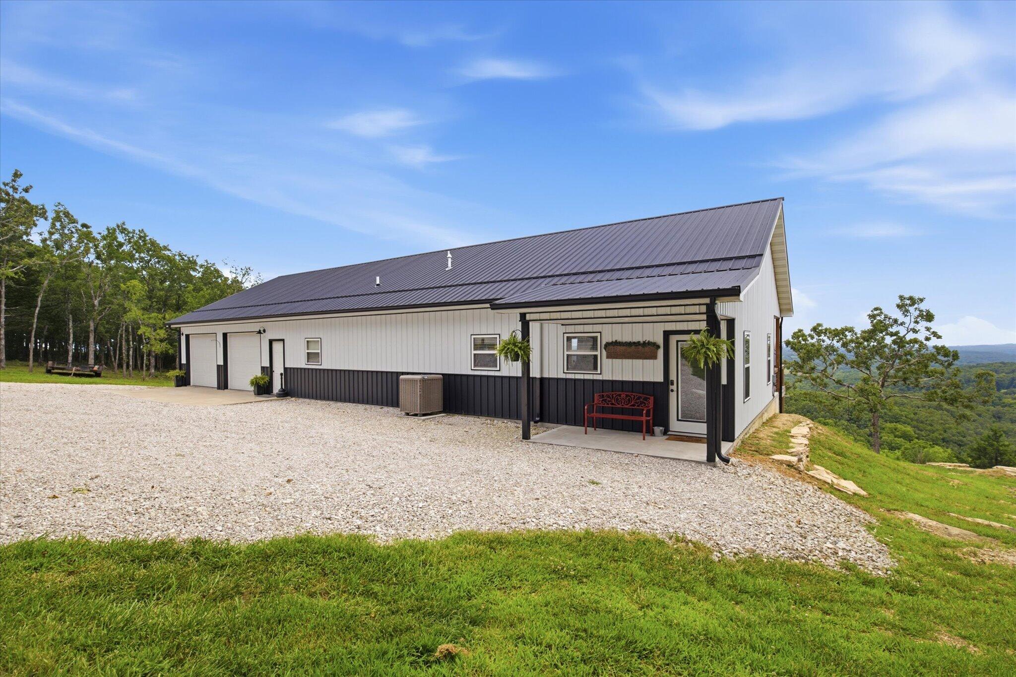 1206 State Highway B Property Photo 3