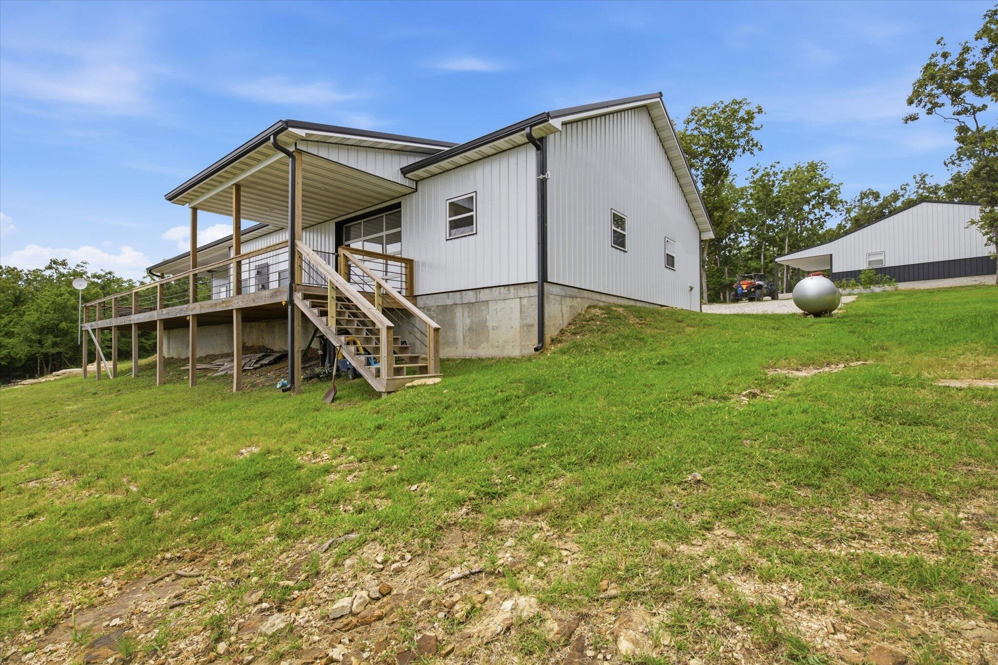 1206 State Highway B Property Photo 7