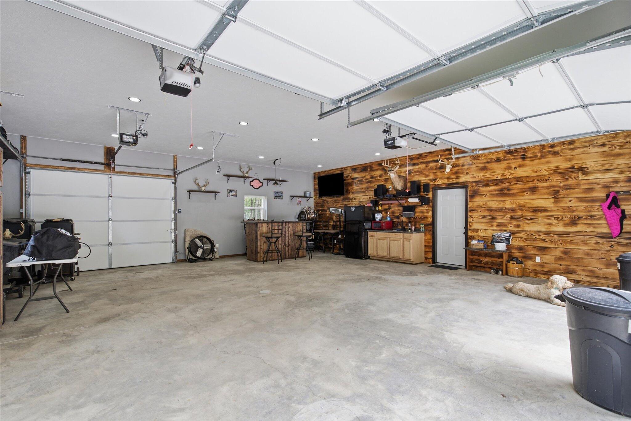 1206 State Highway B Property Photo 34