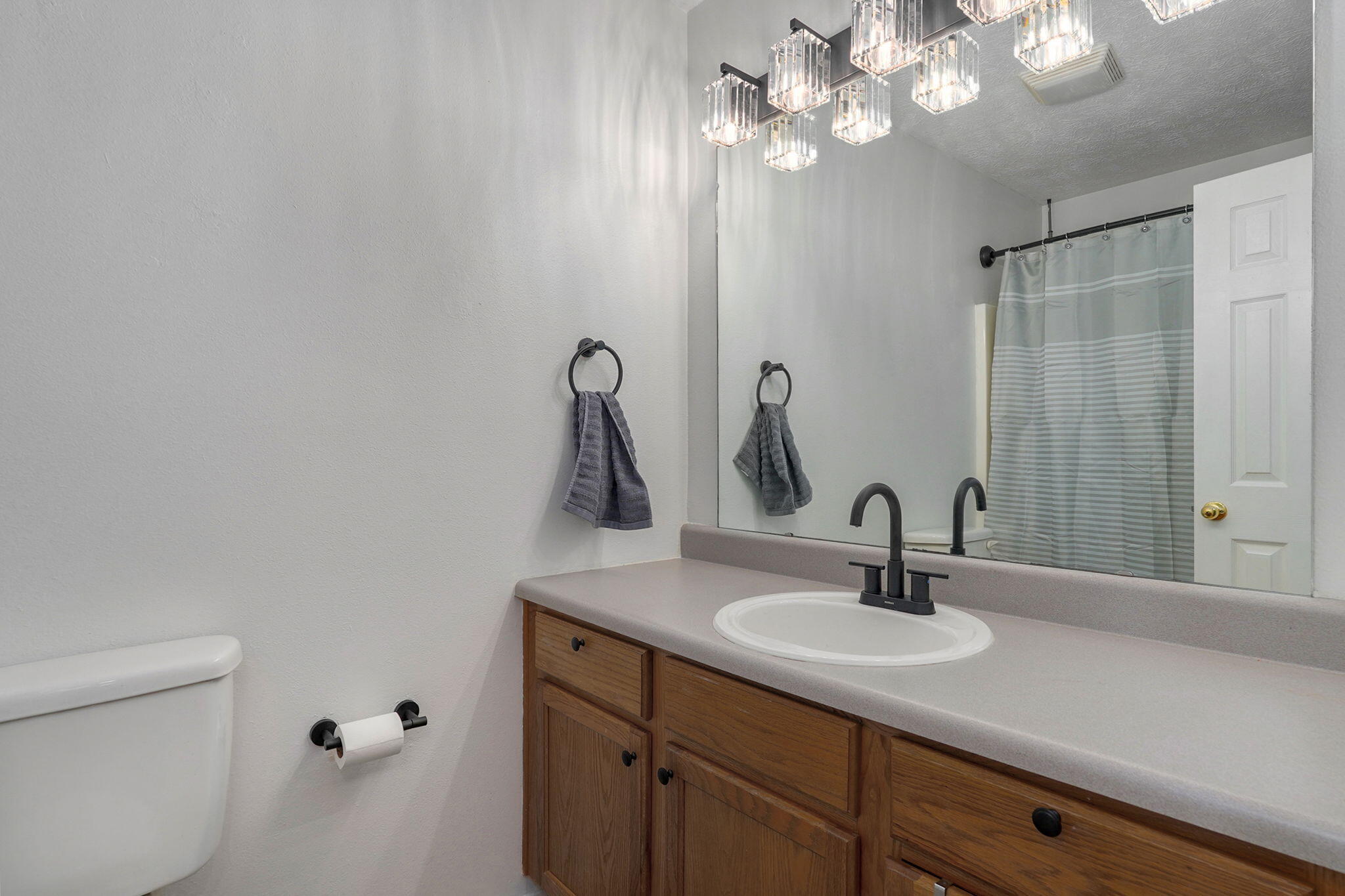 826 South Chinkapin Avenue Property Photo 15
