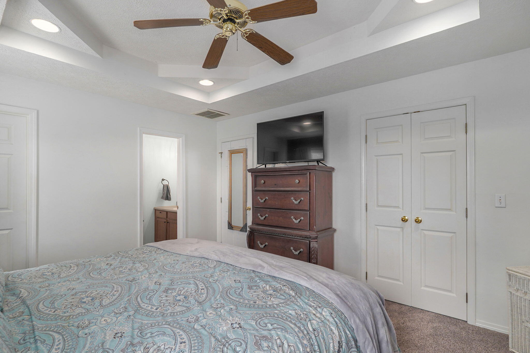 826 South Chinkapin Avenue Property Photo 19