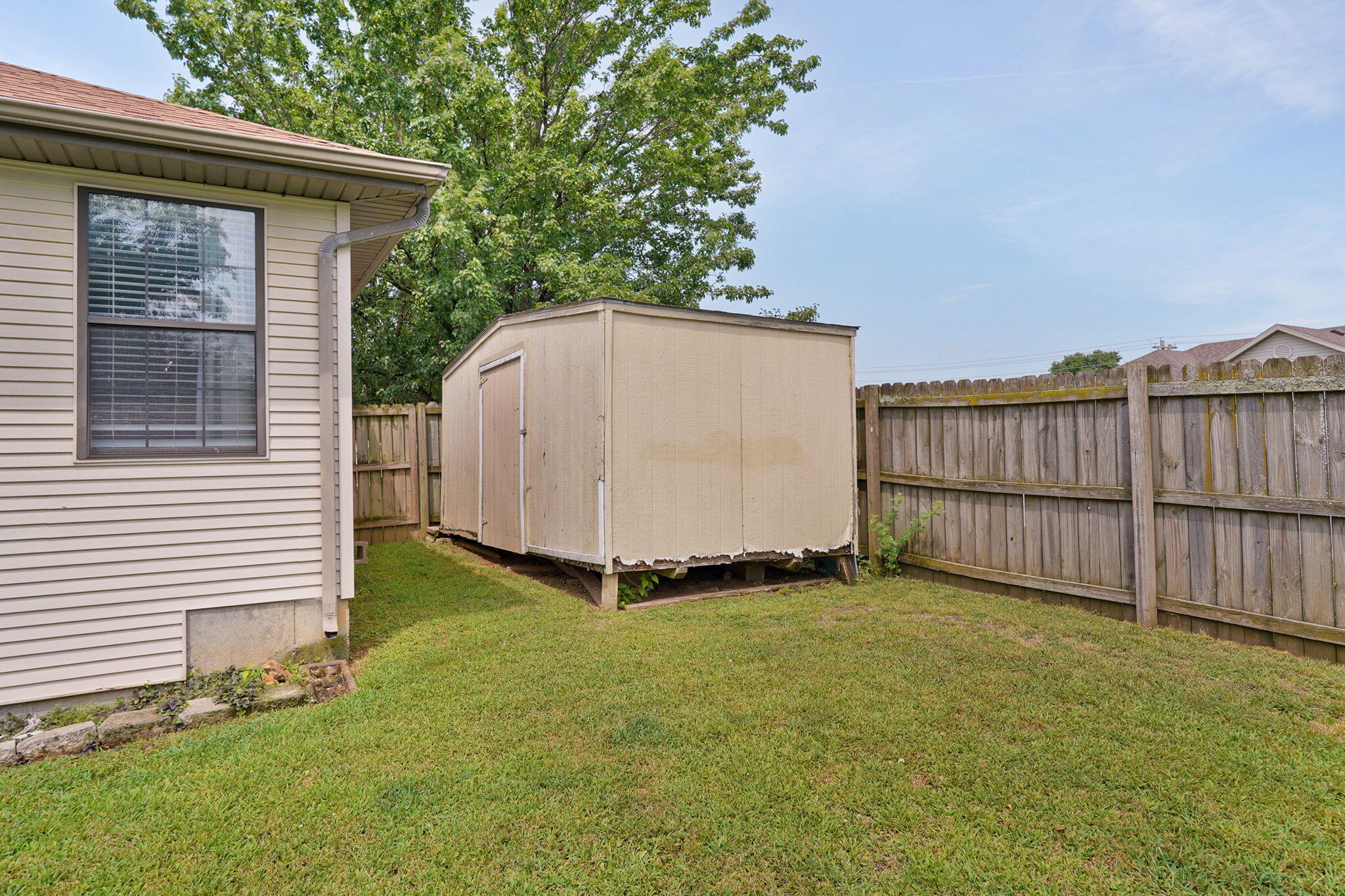826 South Chinkapin Avenue Property Photo 25