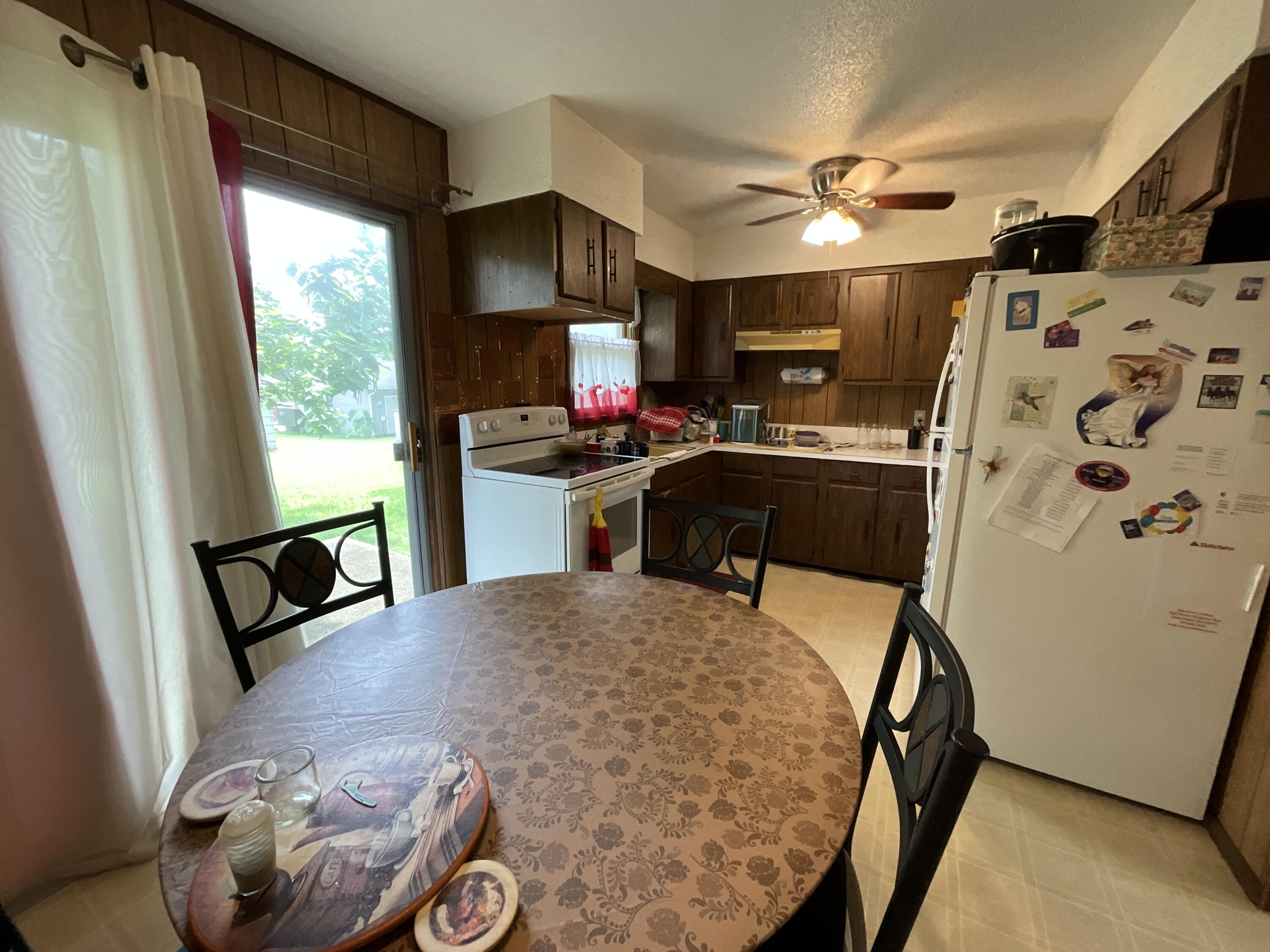 1010 Jefferson Avenue Property Photo 9