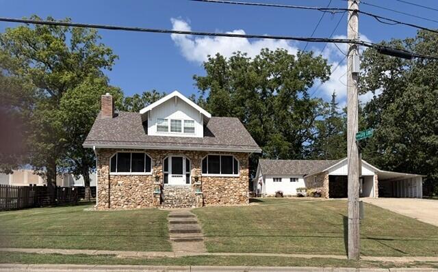 3347 North Grant Avenue Property Photo 1