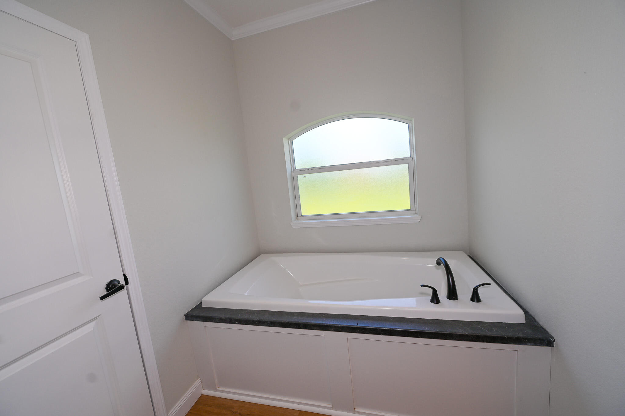 9735 South 325 Road Property Photo 24