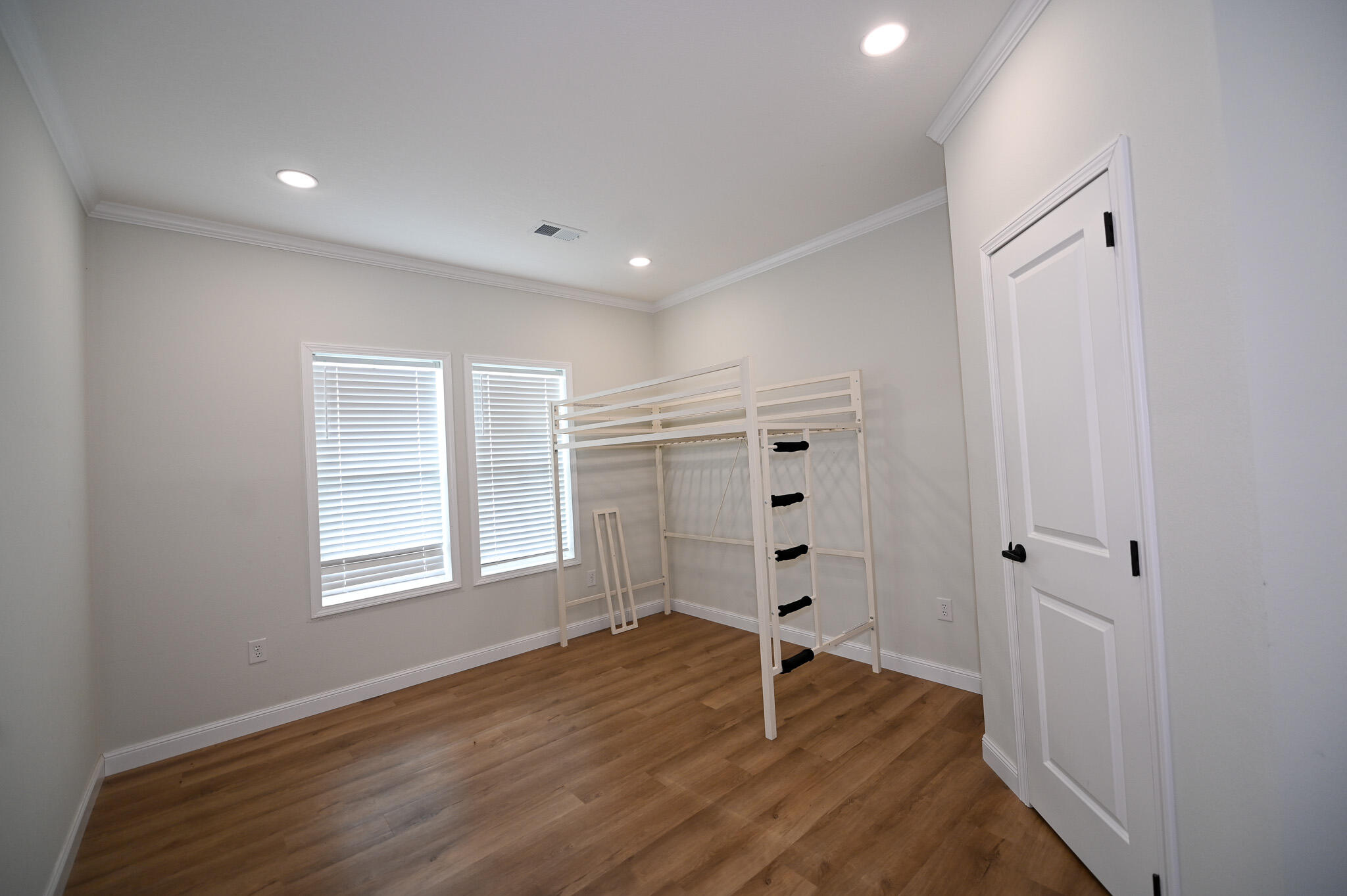 9735 South 325 Road Property Photo 38