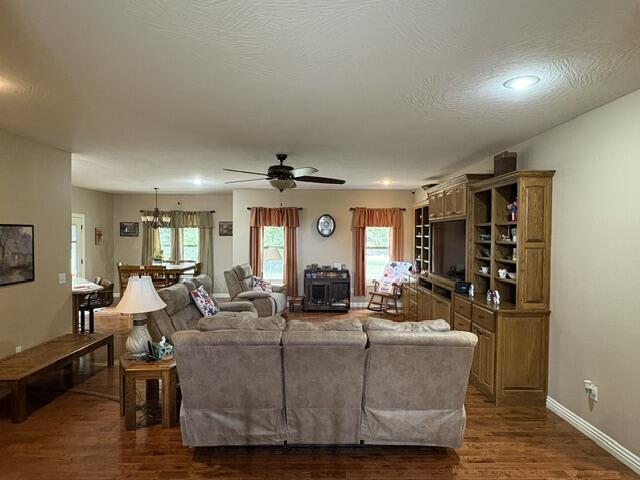 1103 Chicory Lane Property Photo 5