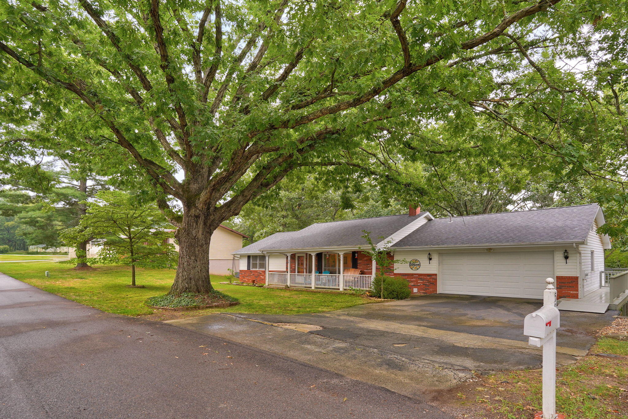 58 Northwoods Drive Property Photo 1