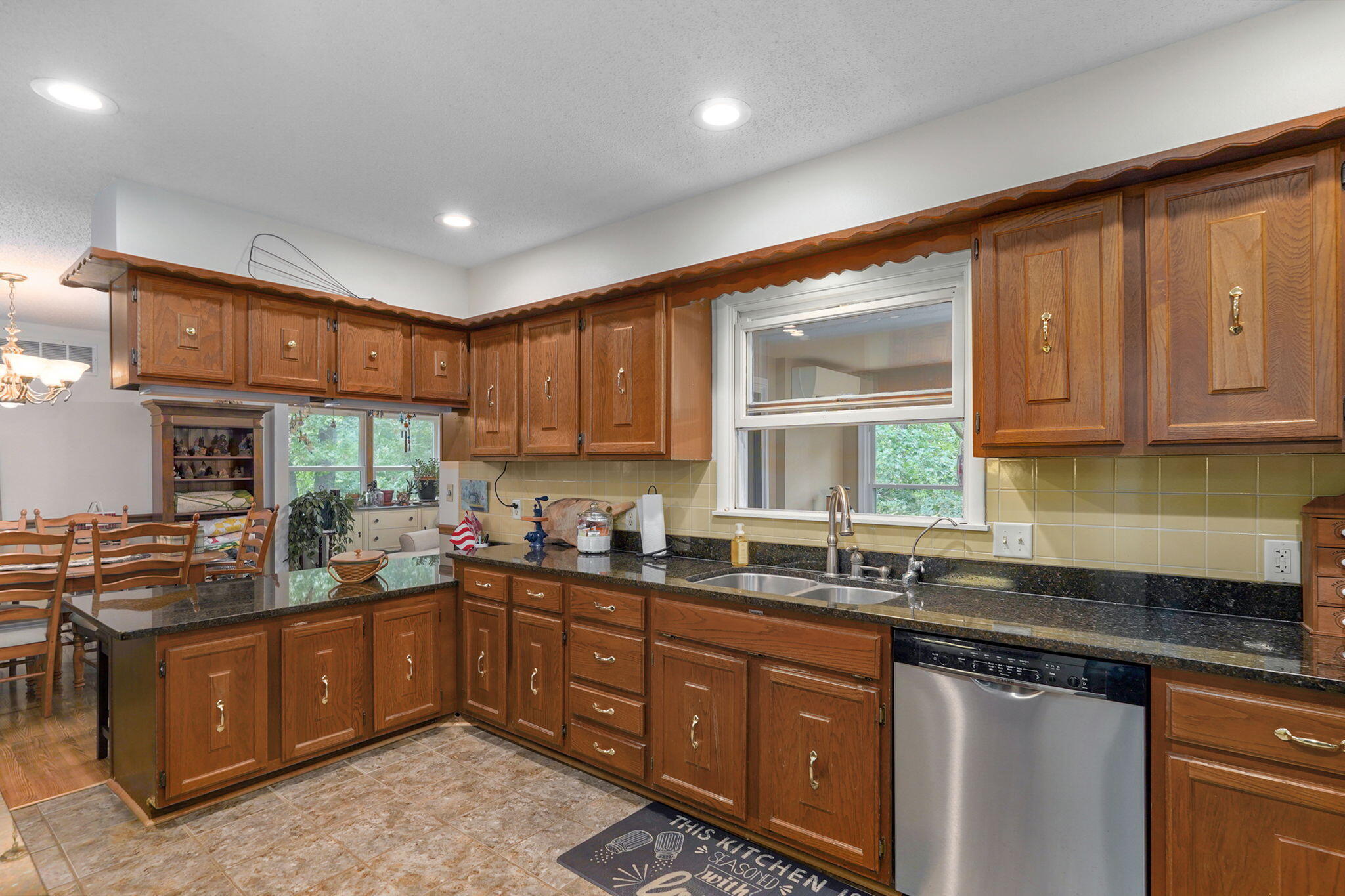 58 Northwoods Drive Property Photo 3