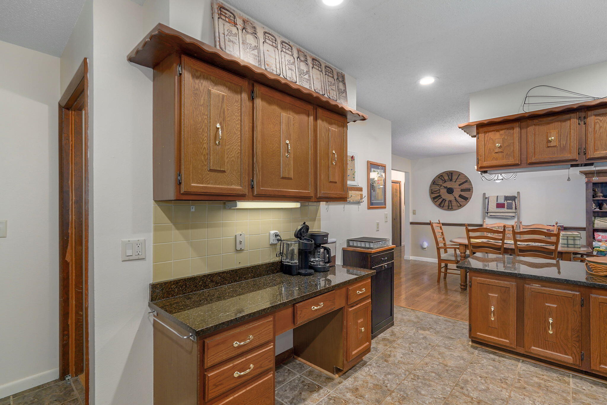 58 Northwoods Drive Property Photo 9