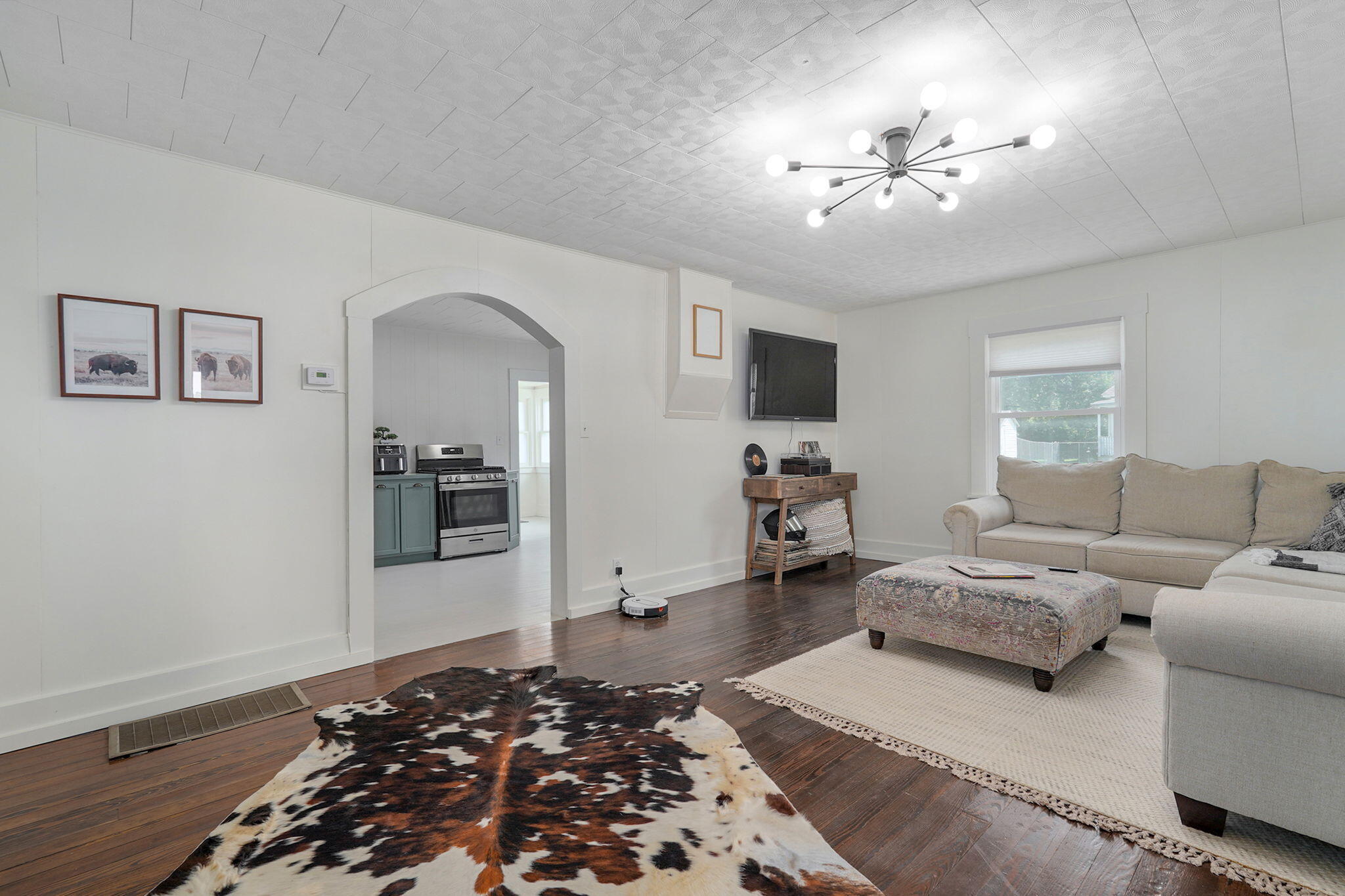 201 North Oak Avenue Property Photo 7