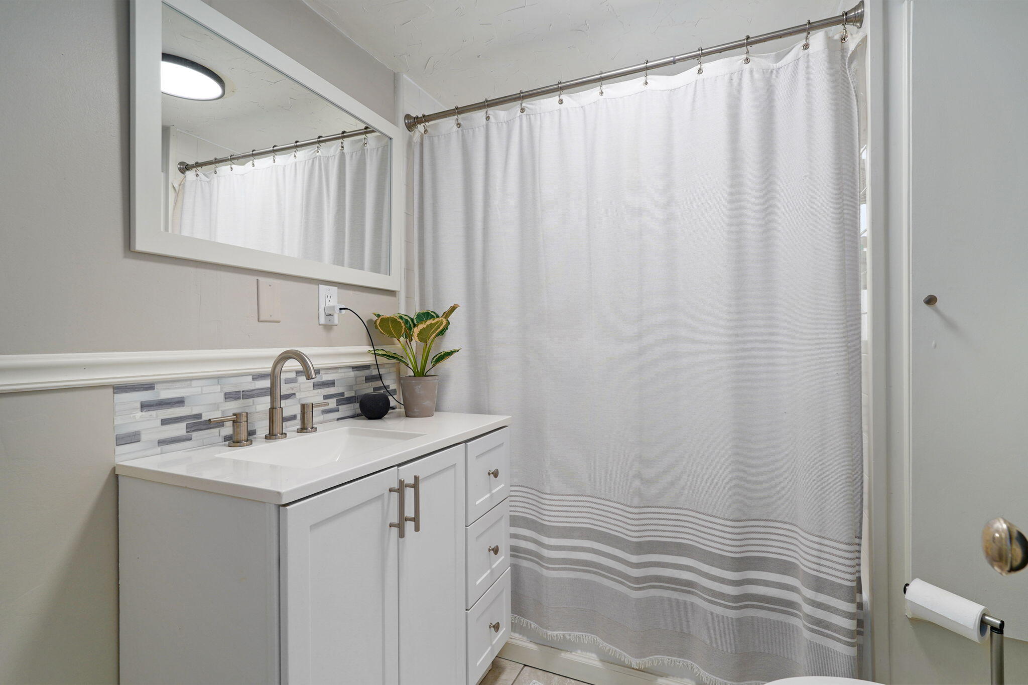 201 North Oak Avenue Property Photo 19