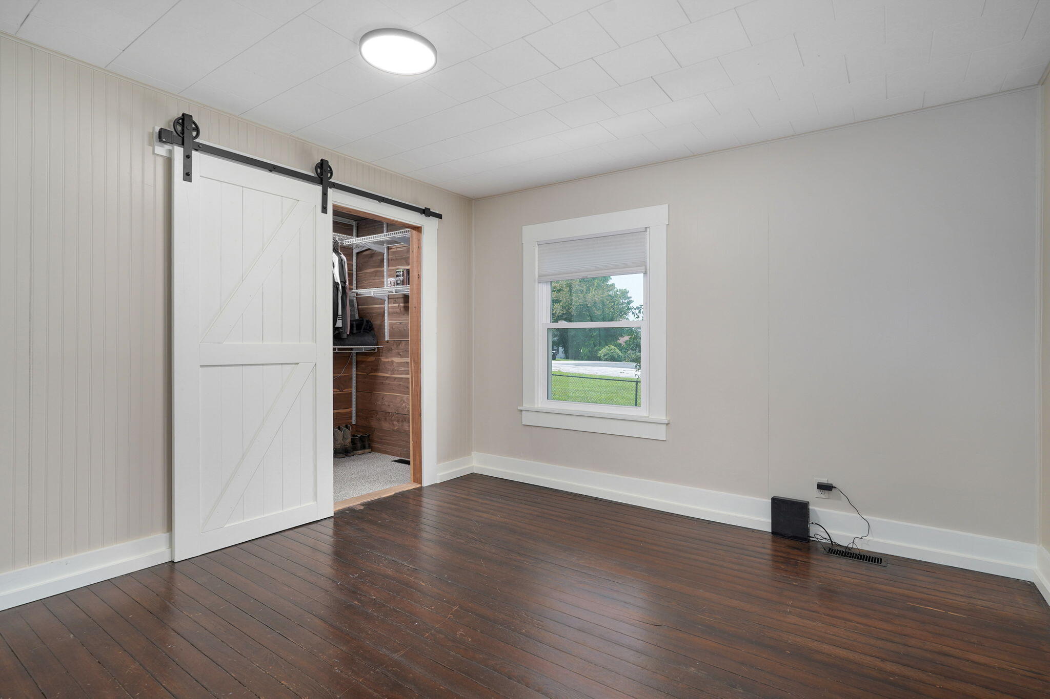 201 North Oak Avenue Property Photo 20