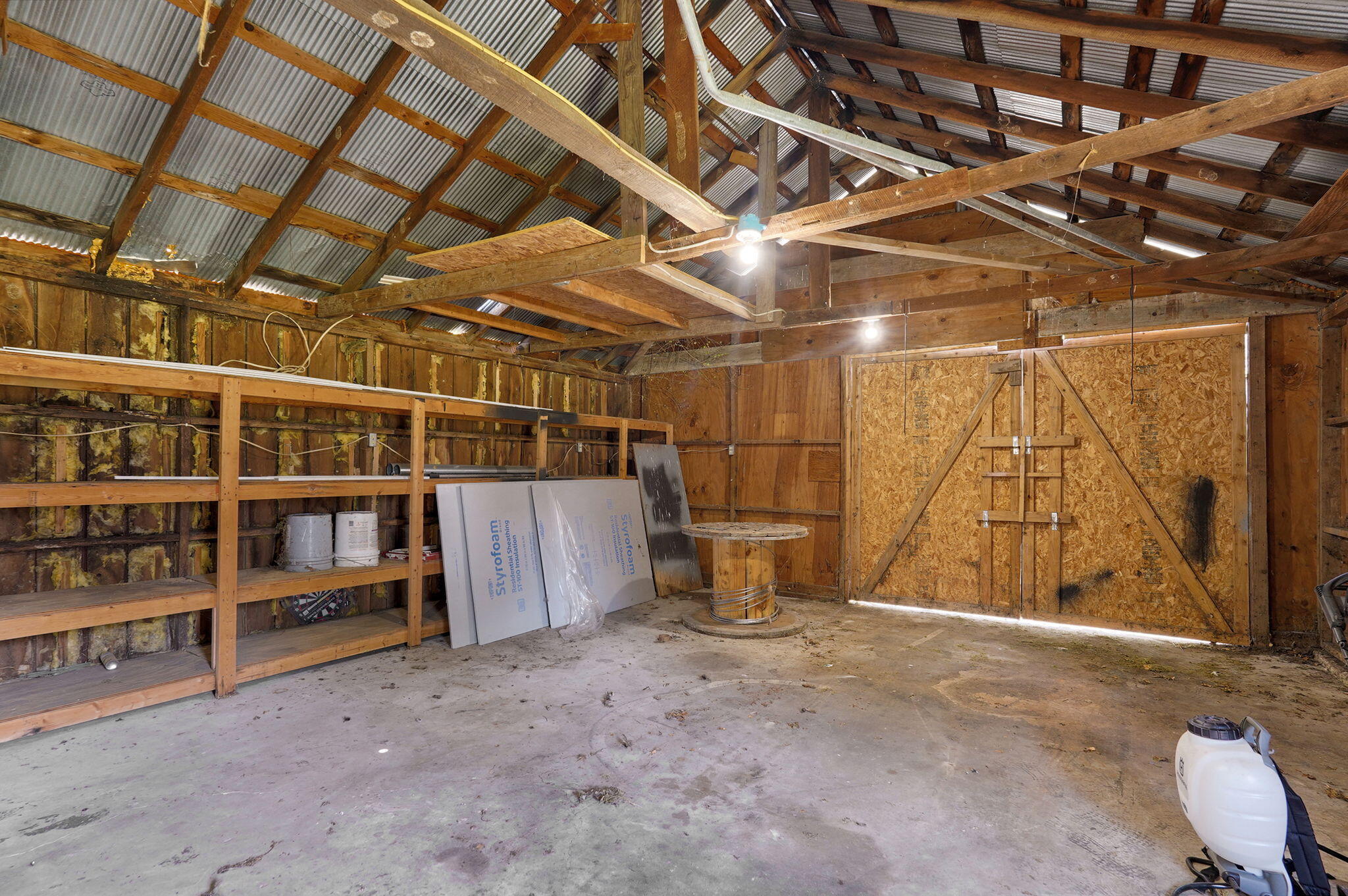 201 North Oak Avenue Property Photo 32