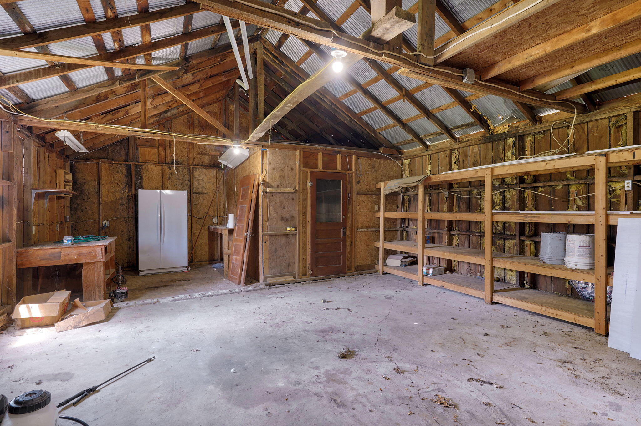 201 North Oak Avenue Property Photo 33