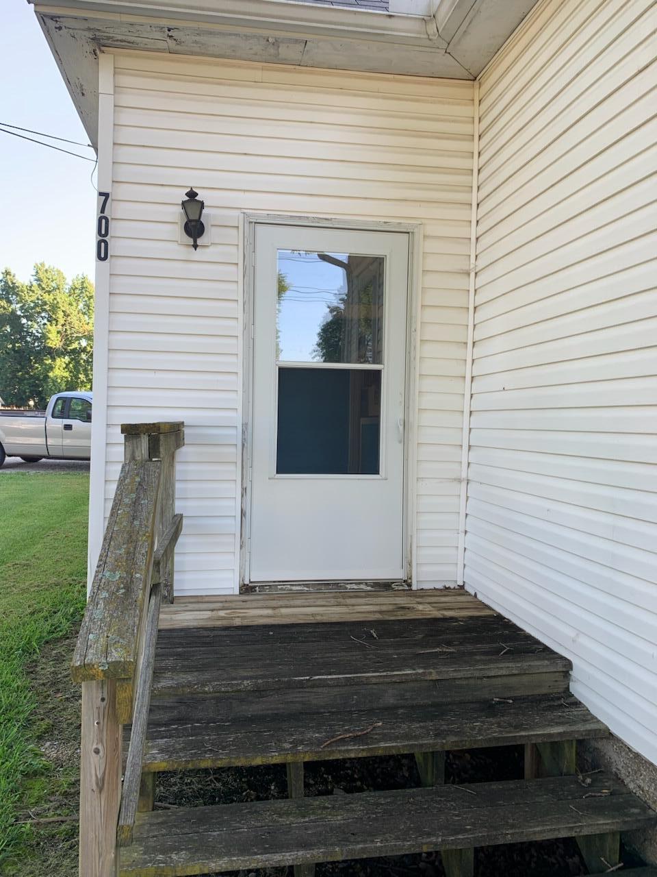 700 Washington Avenue Property Photo 4