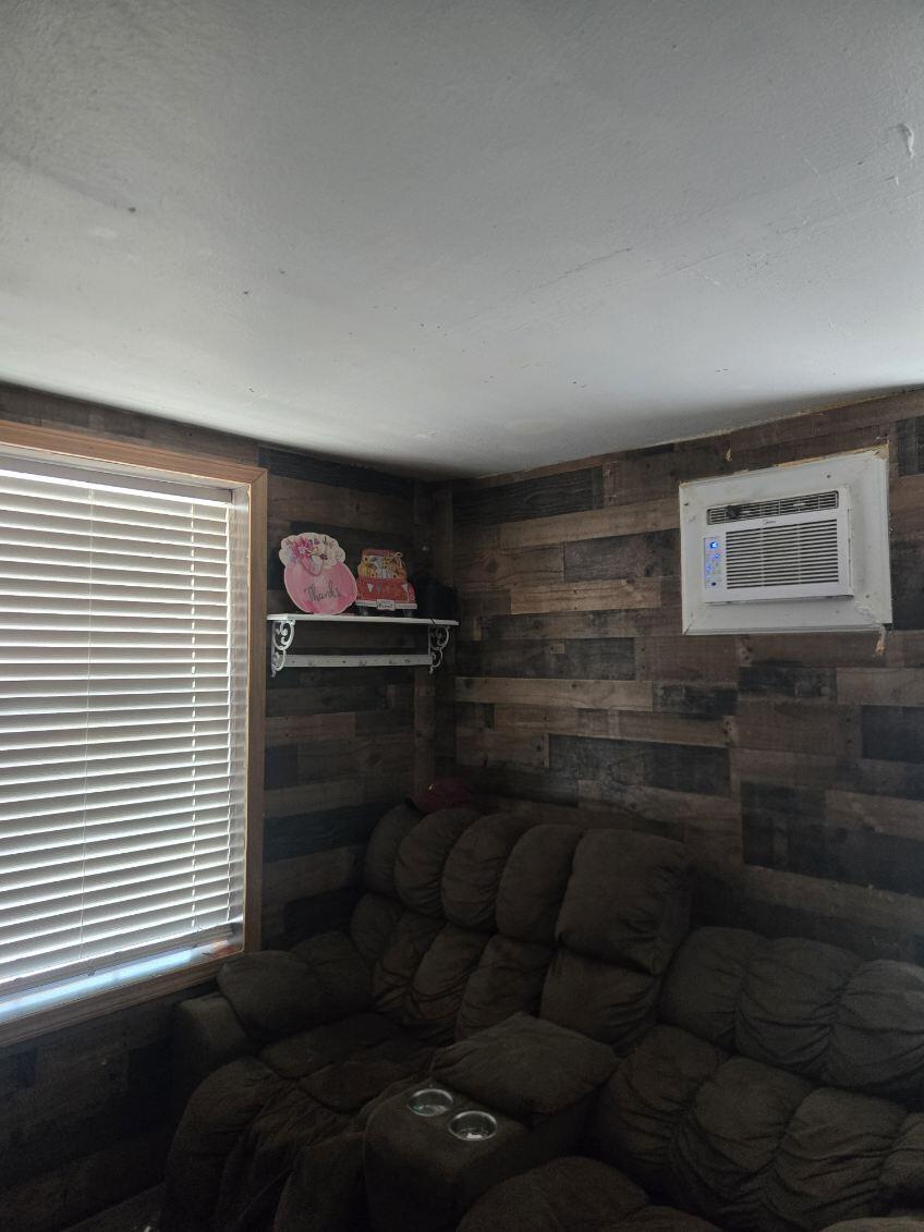 101 North Tyler Avenue Property Photo 14