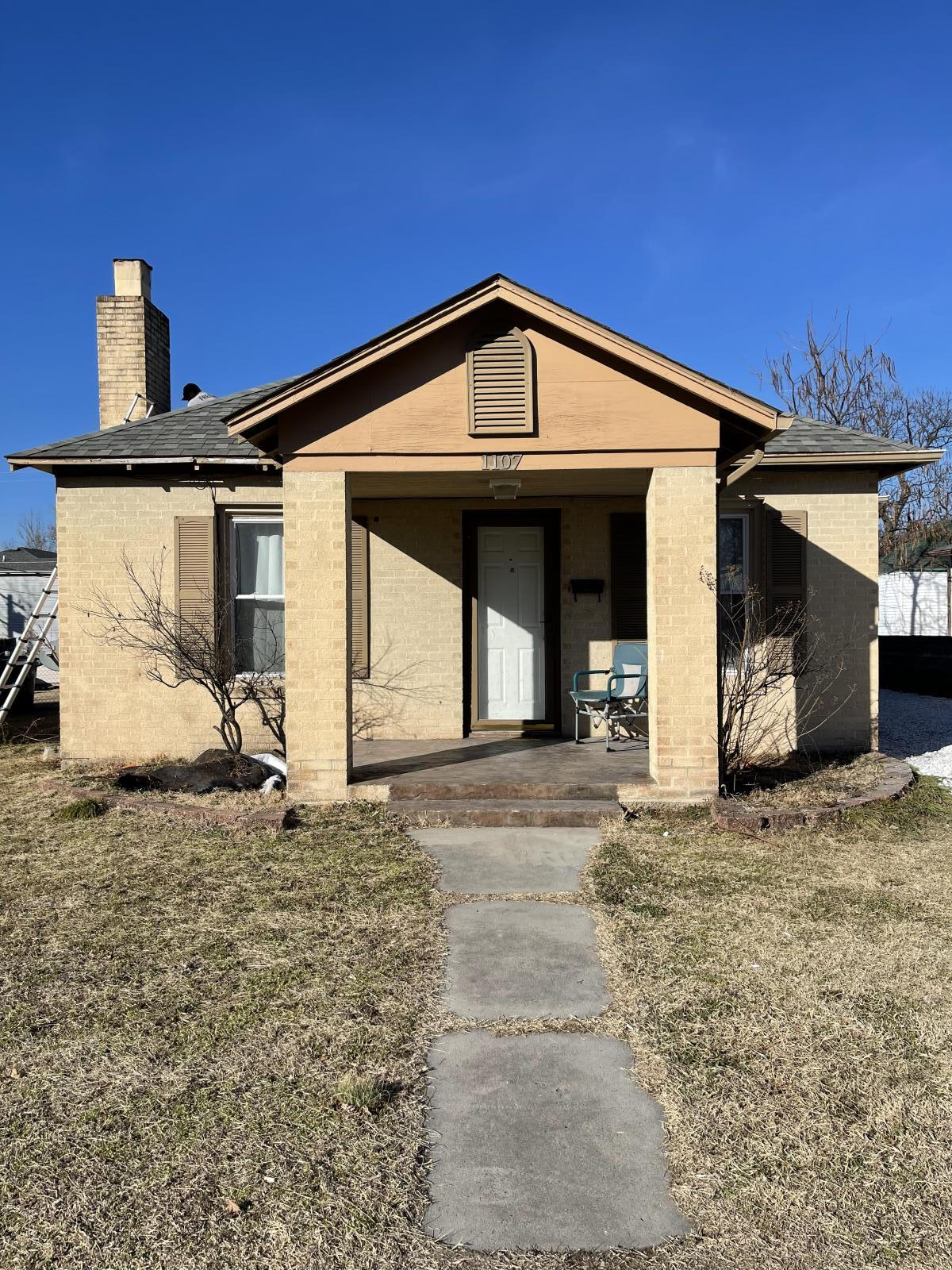 1107 Nelson Street Property Photo 1