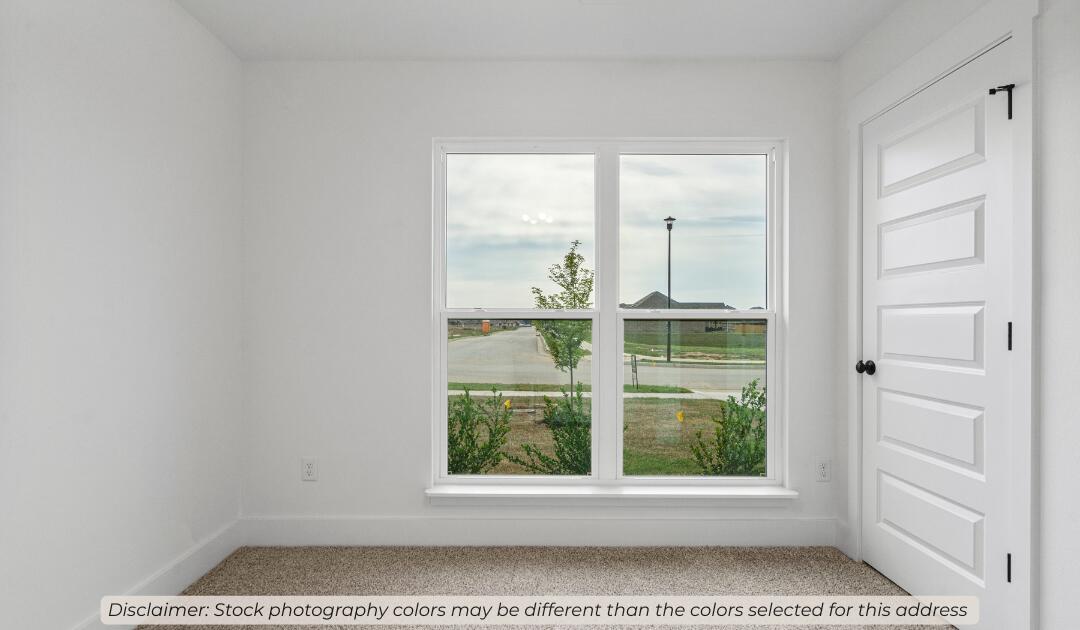 1003 West Pebblebrooke Drive Property Photo 3