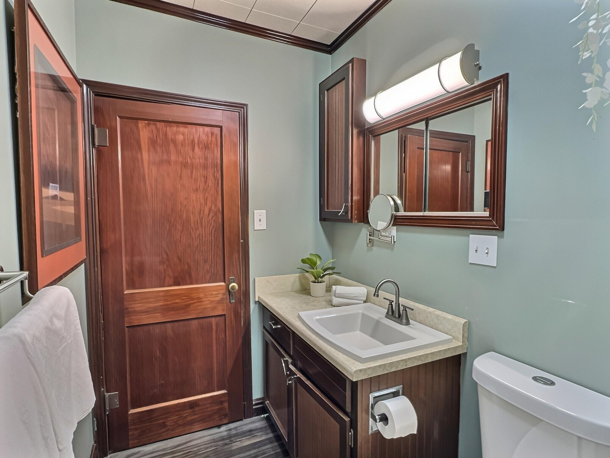 218 West Joe Davis Street Property Photo 25