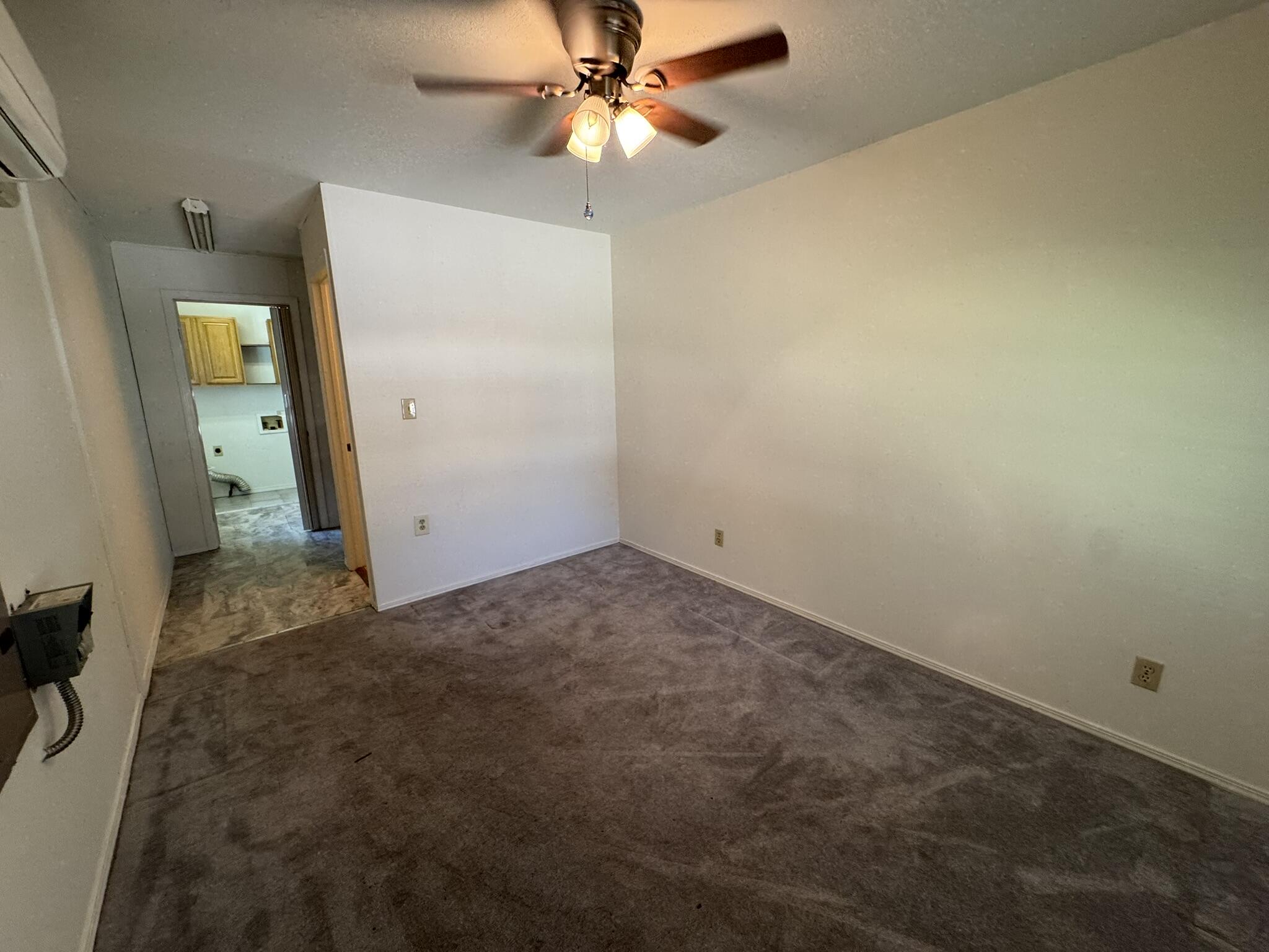 2754 North Pierce Avenue Property Photo 11