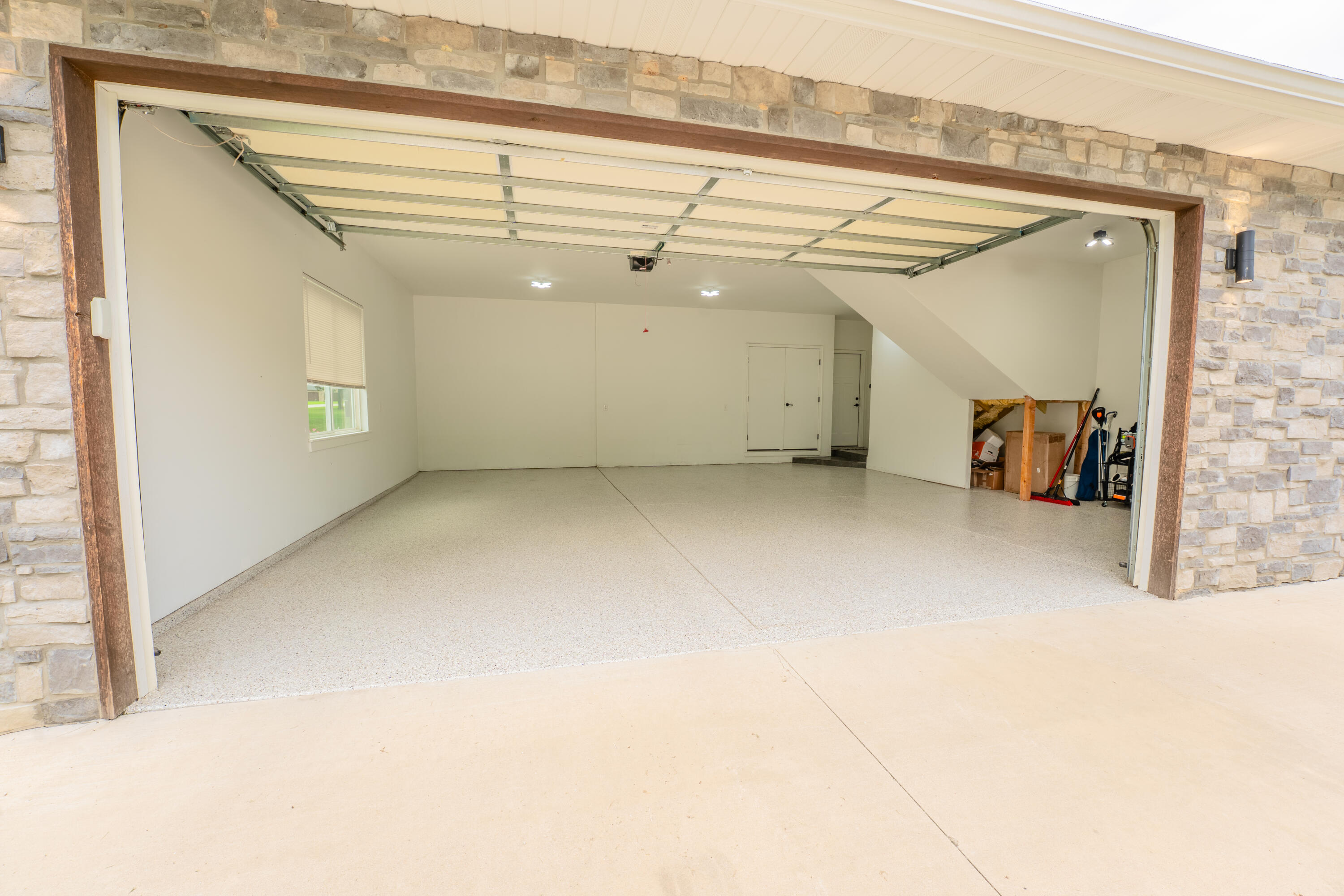631 Buena Vista Parkway Property Photo 33