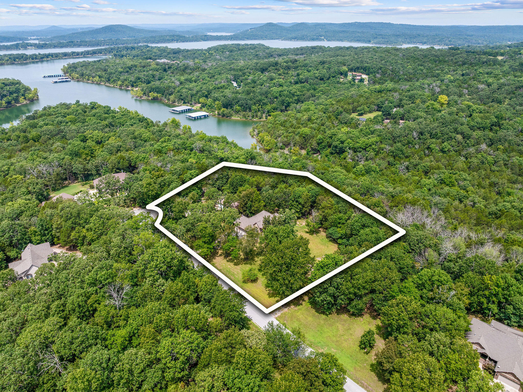 555 Lost Acres Boulevard Property Photo 3