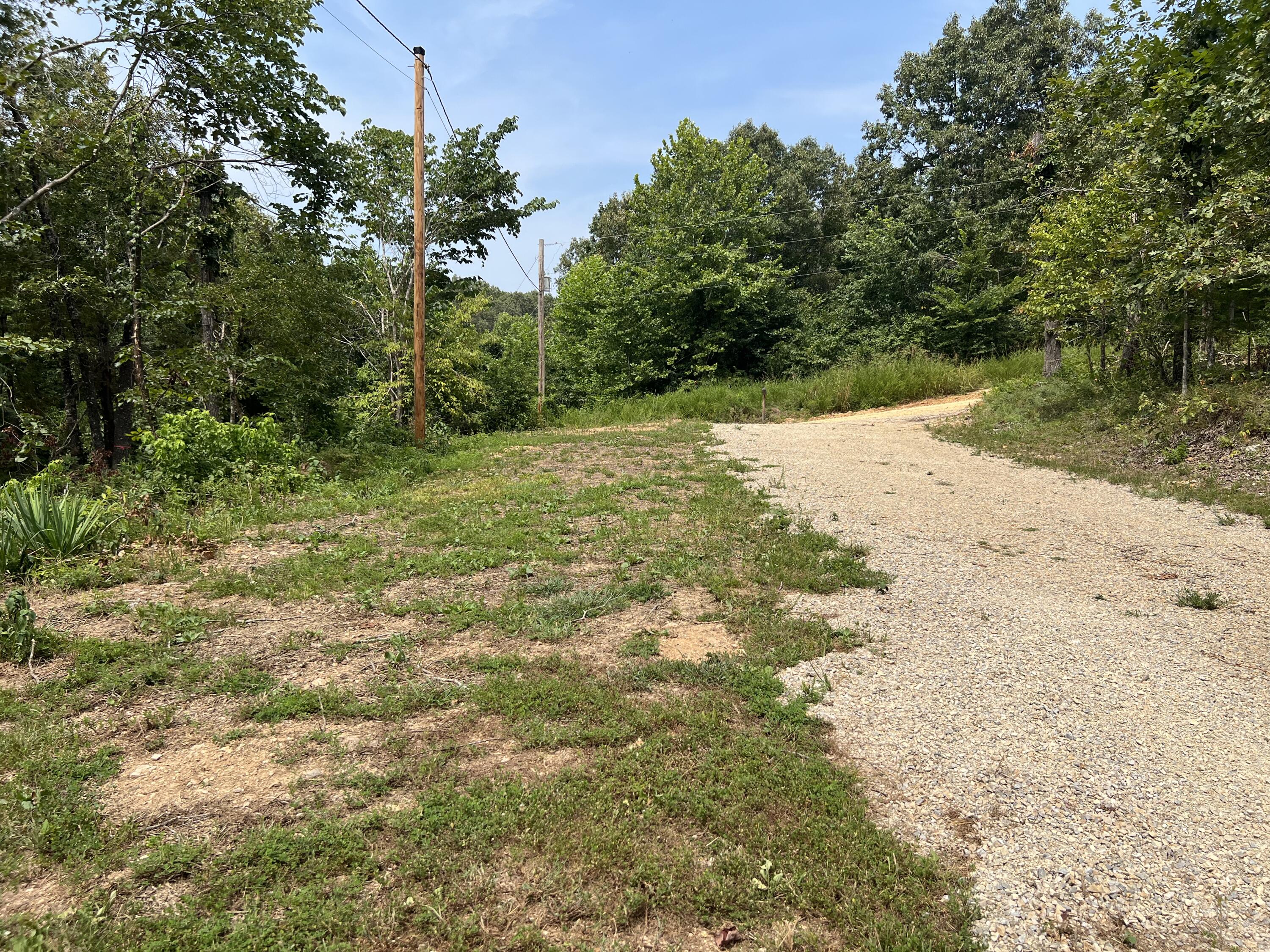 528 Black Oak Road Property Photo 1