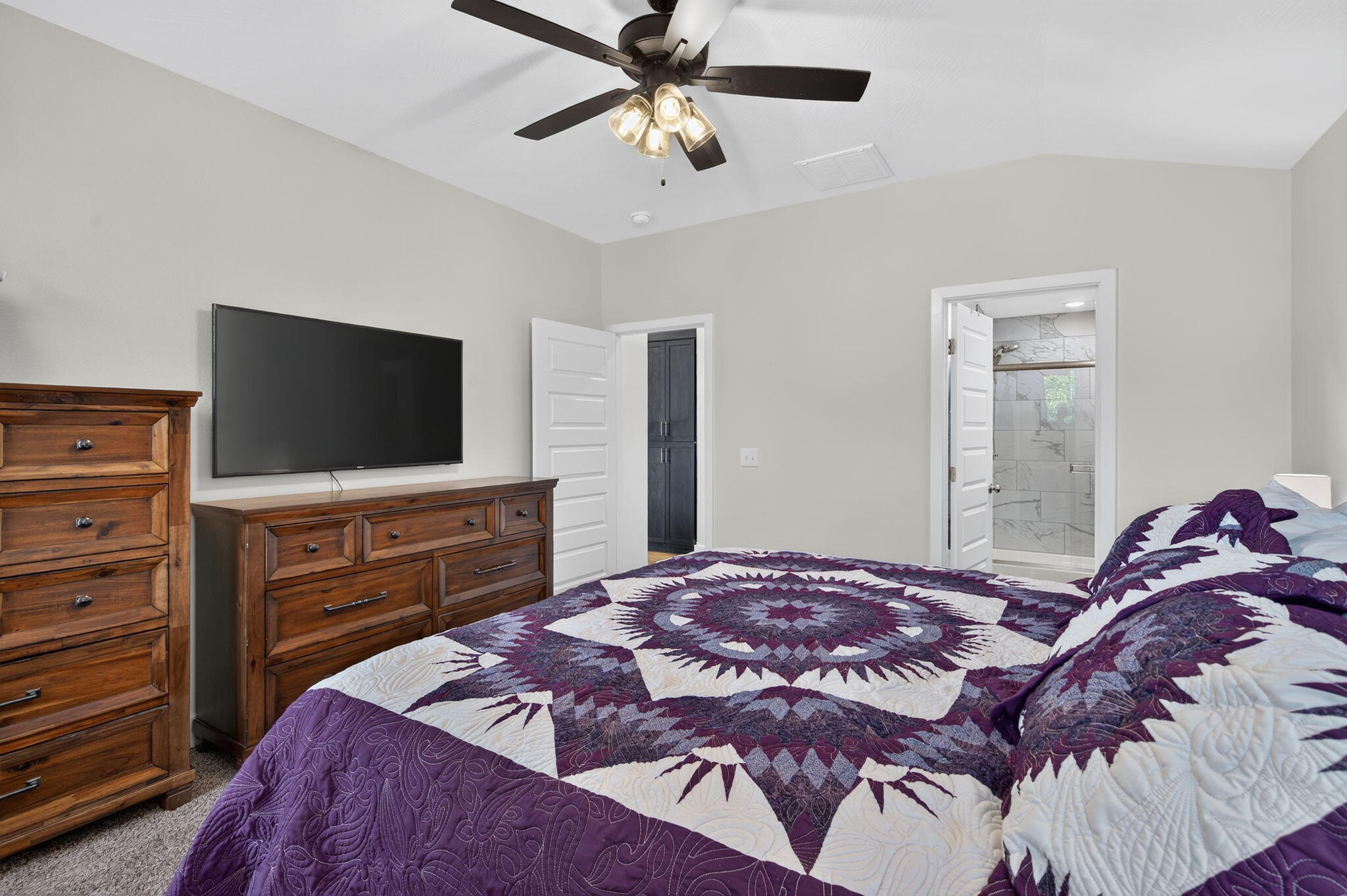 4237 South Hollow Branch Way Property Photo 17