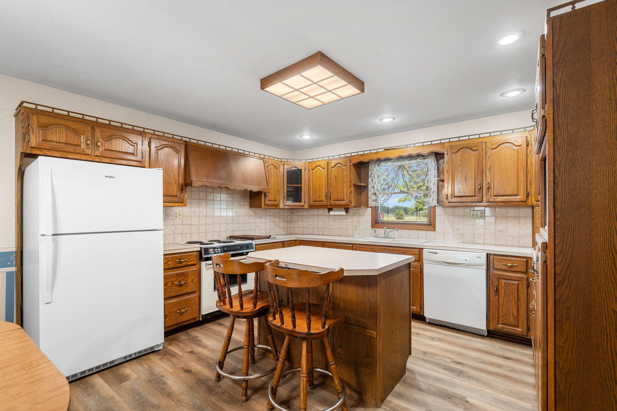 8488 West Sunset Drive Property Photo 17