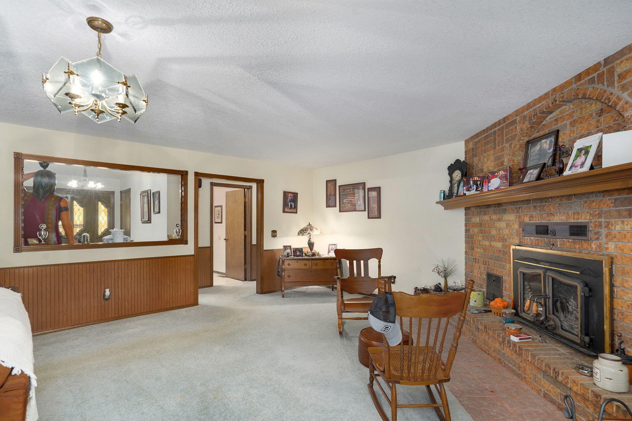 602 West Mchenry Street Property Photo 10